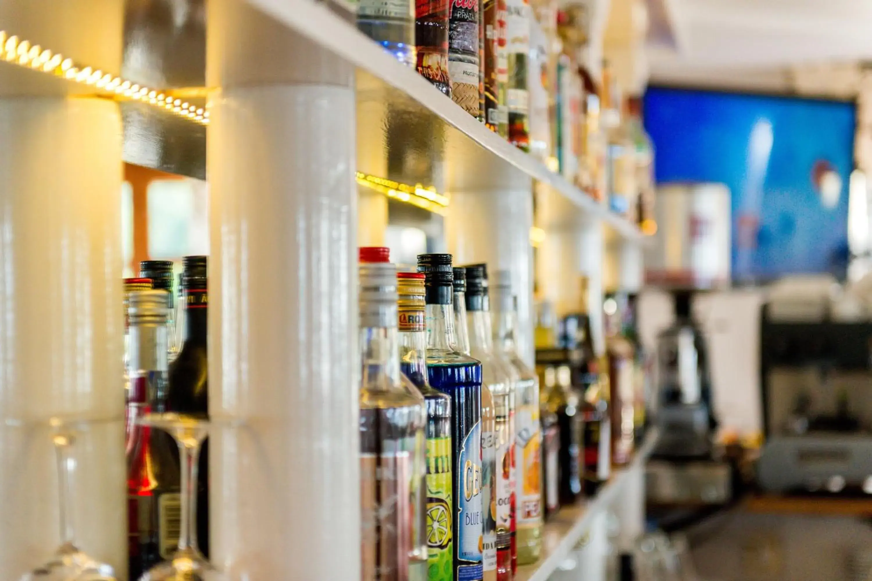 Food in Hotel Matheo Villas & Suites Food in Hotel Matheo Villas & Suites