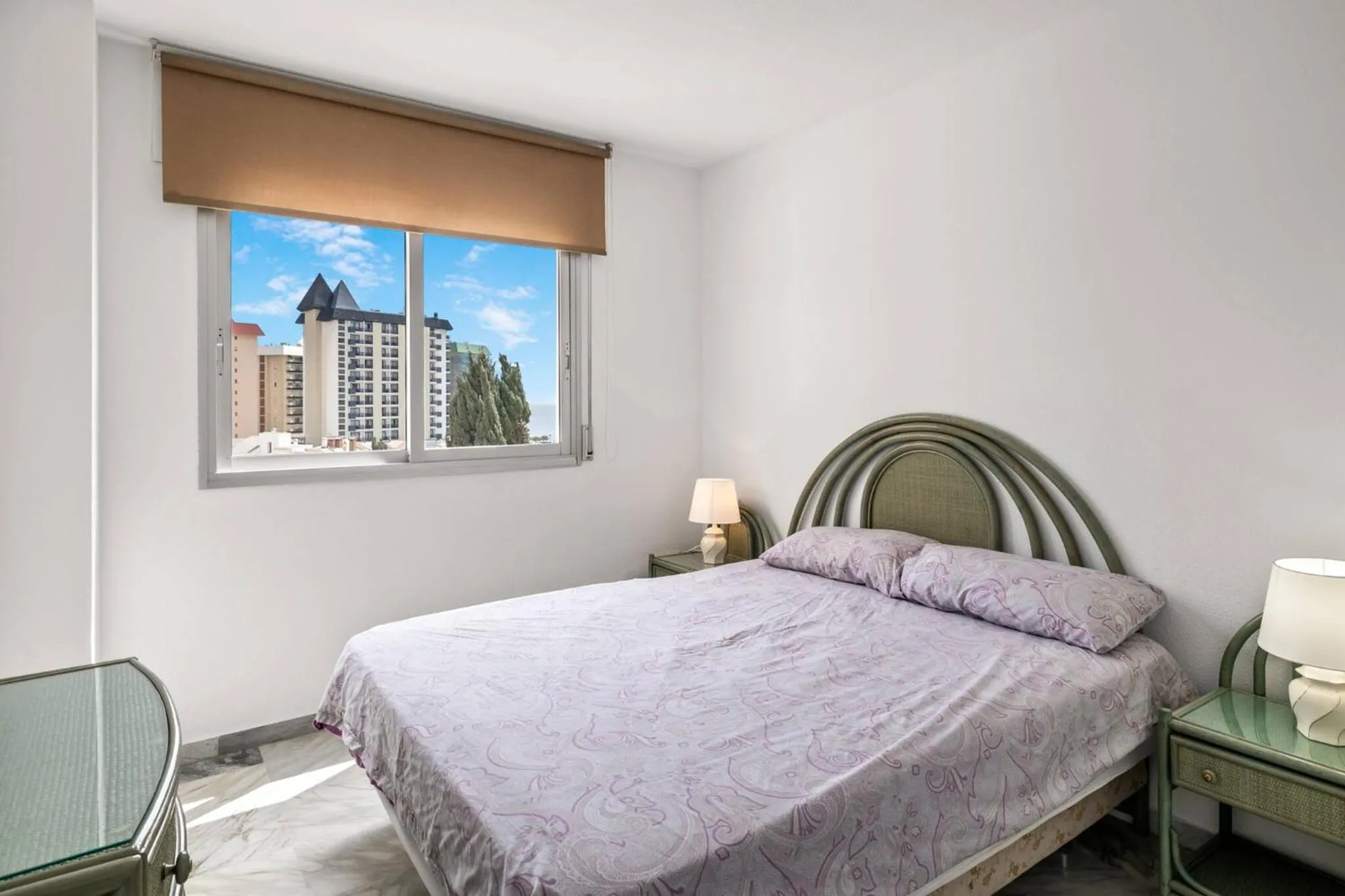 Bed in Amazing 3Br, 2 Bath Apart, Close to the Sea