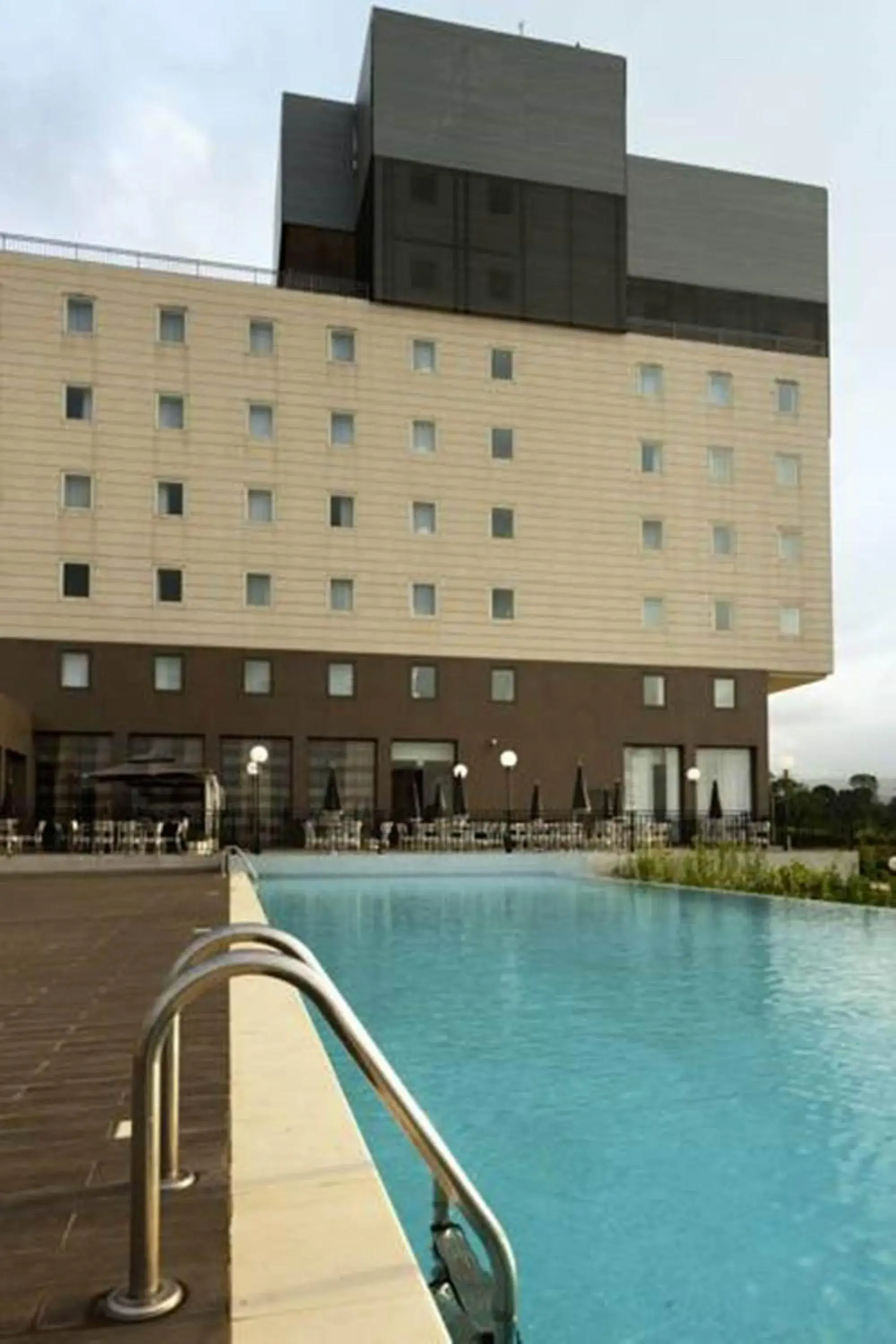 Swimming pool in Ibis Malabo Swimming pool in Ibis Malabo