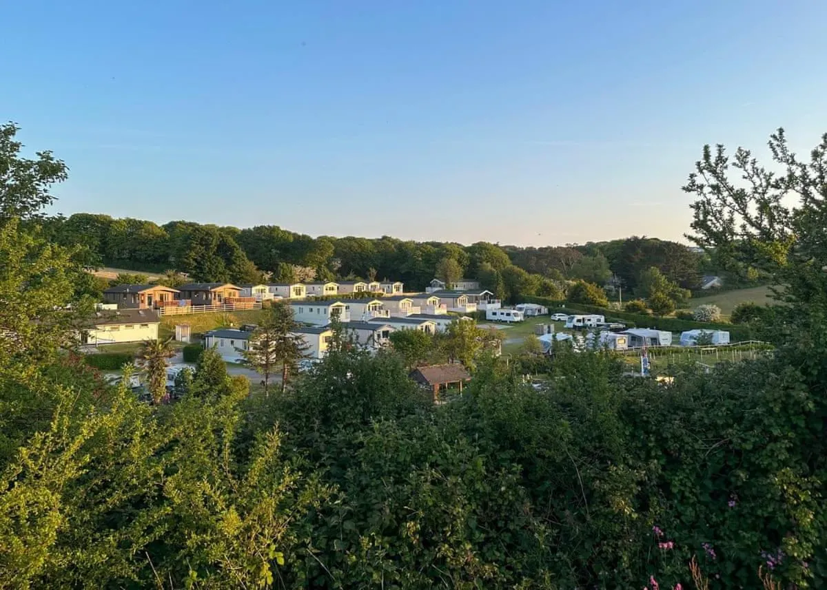 Property building in Calloose Holiday Park