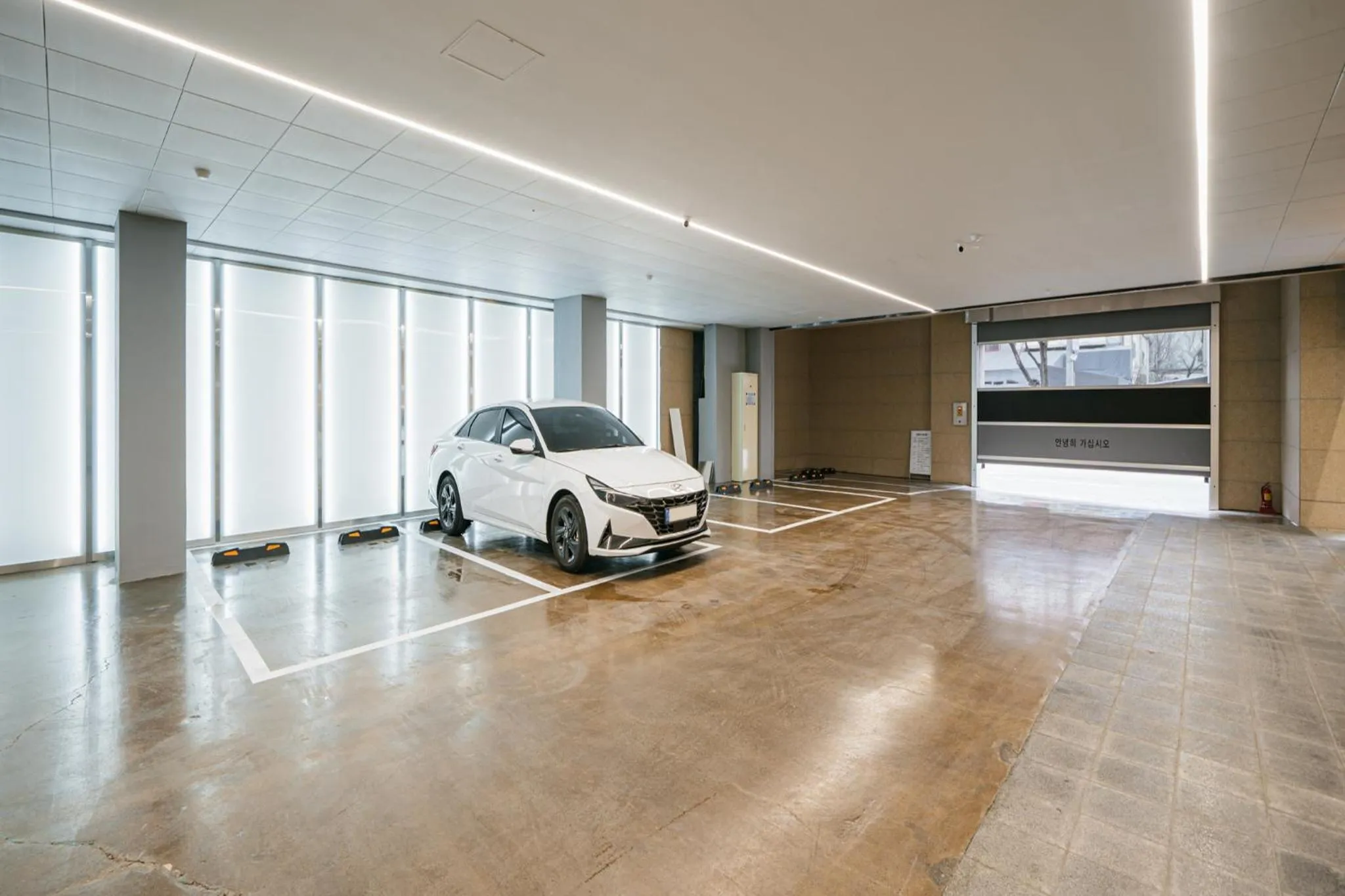 Parking in Daegu Exco Lead Hotel