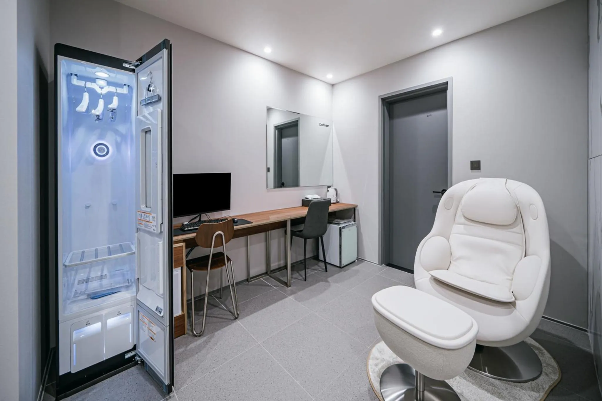 TV and multimedia in Daegu Exco Lead Hotel