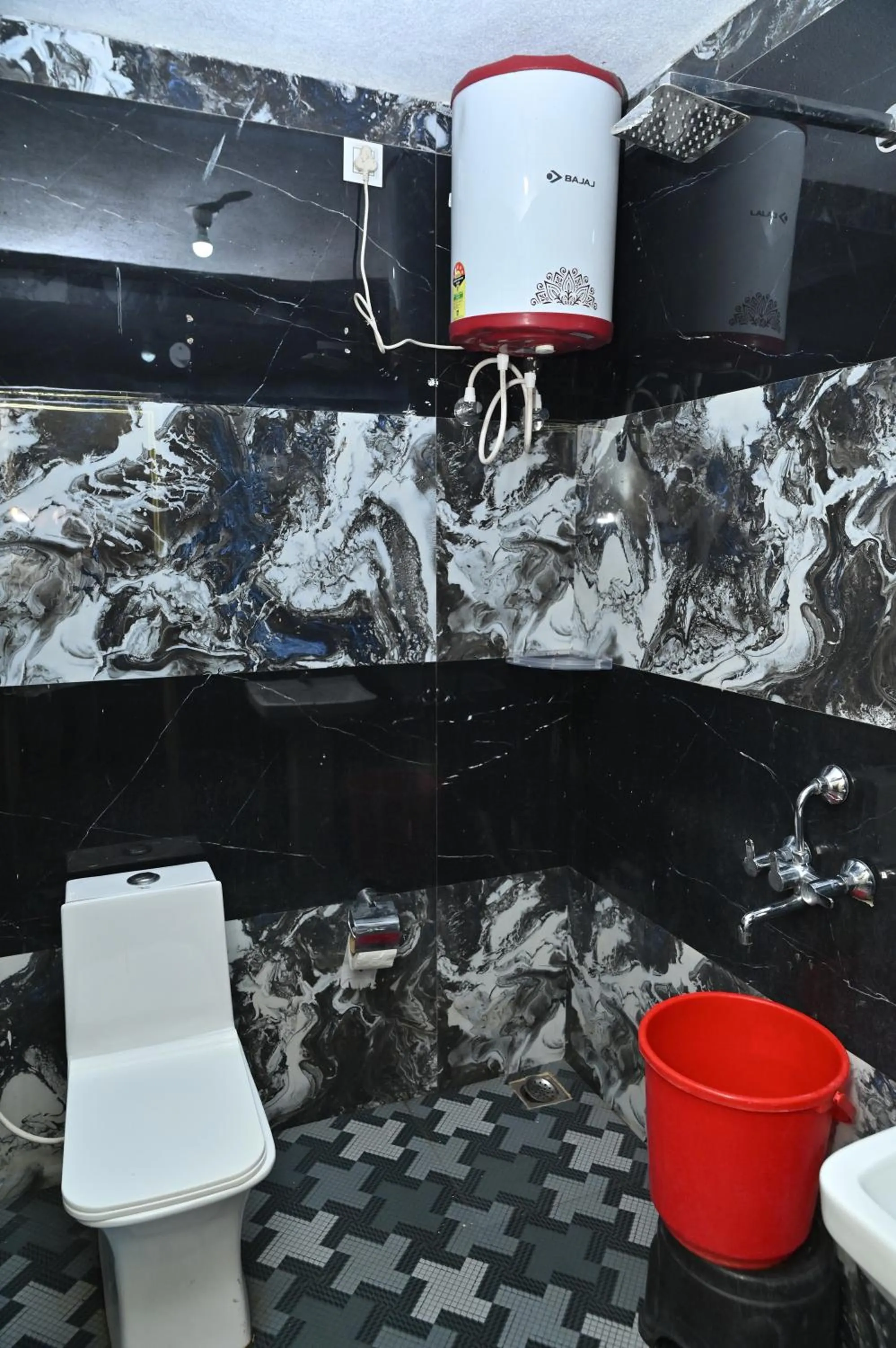 Bathroom in NAVARATHNA International resort