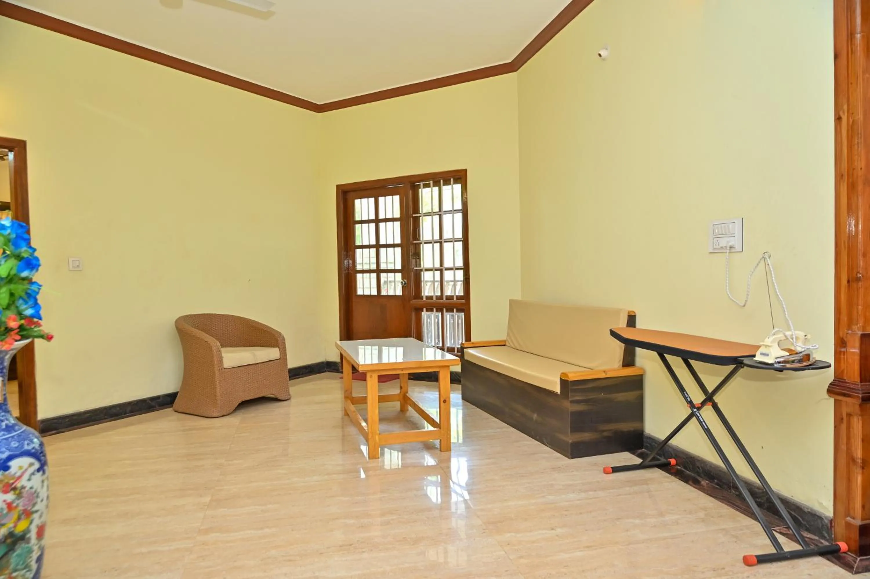 Seating area in NAVARATHNA International resort