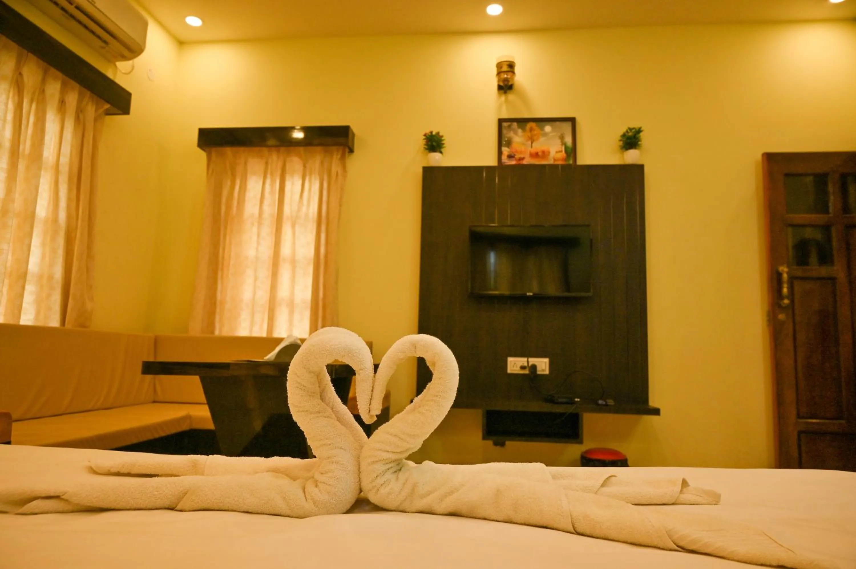 Bed in NAVARATHNA International resort