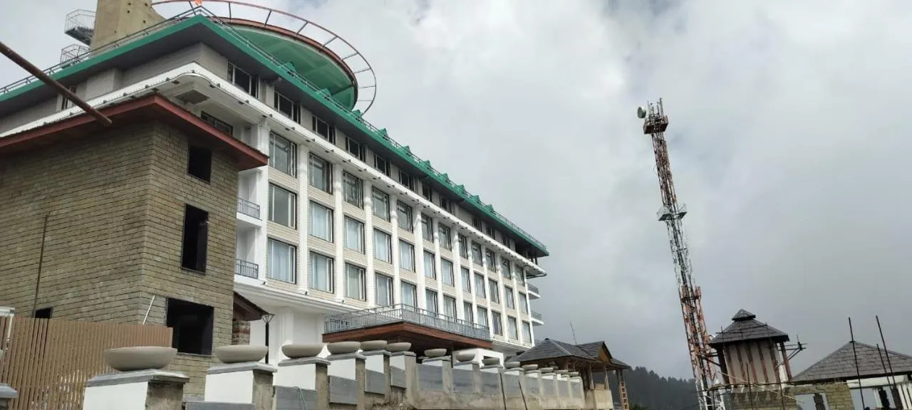 Facade/entrance in Hotel Greenberry Narkanda