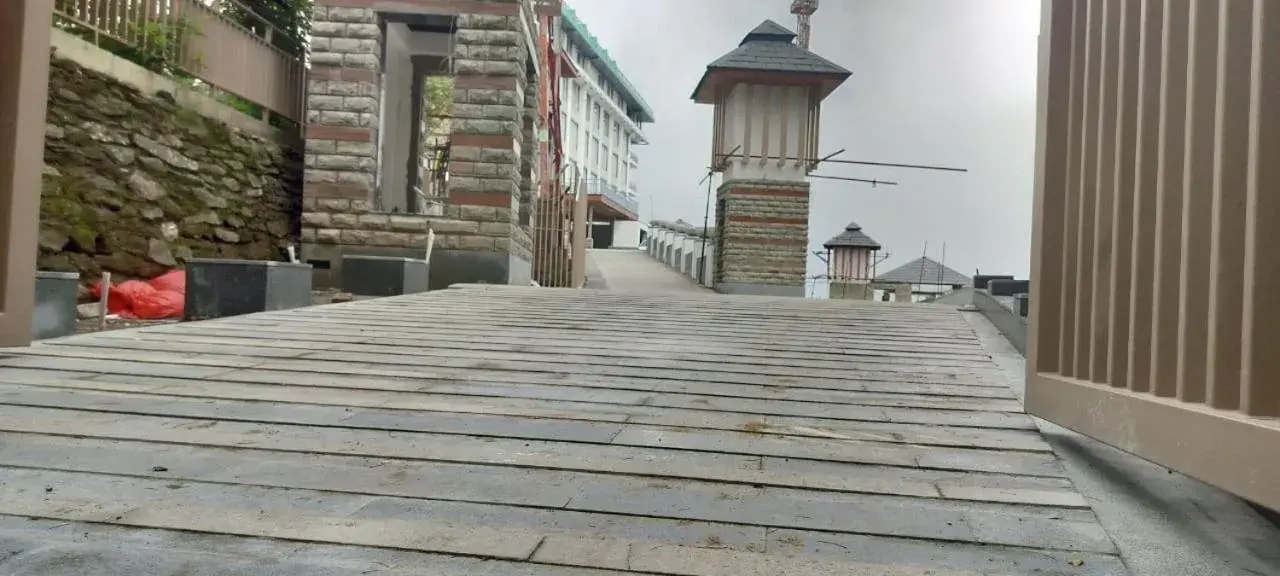 Facade/entrance in Hotel Greenberry Narkanda Facade/entrance in Hotel Greenberry Narkanda