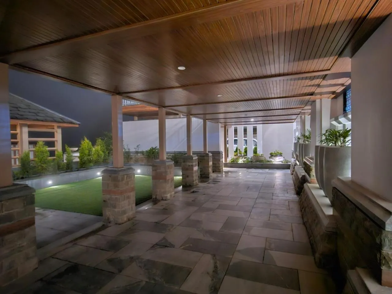 Facade/entrance in Hotel Greenberry Narkanda