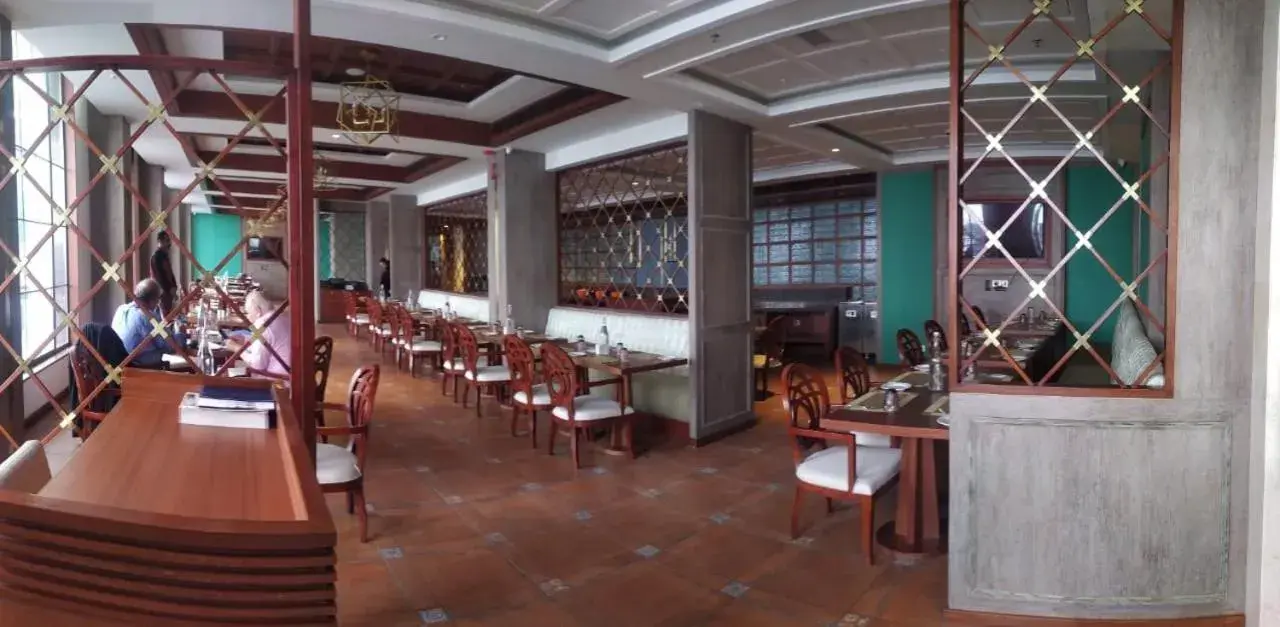 Restaurant/places to eat in Hotel Greenberry Narkanda Restaurant/places to eat in Hotel Greenberry Narkanda