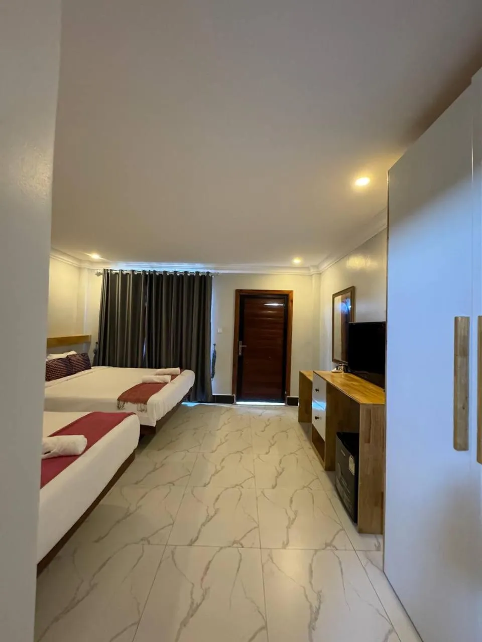 Photo of the whole room, Bed in SAMOT KHSACH RESORT ll