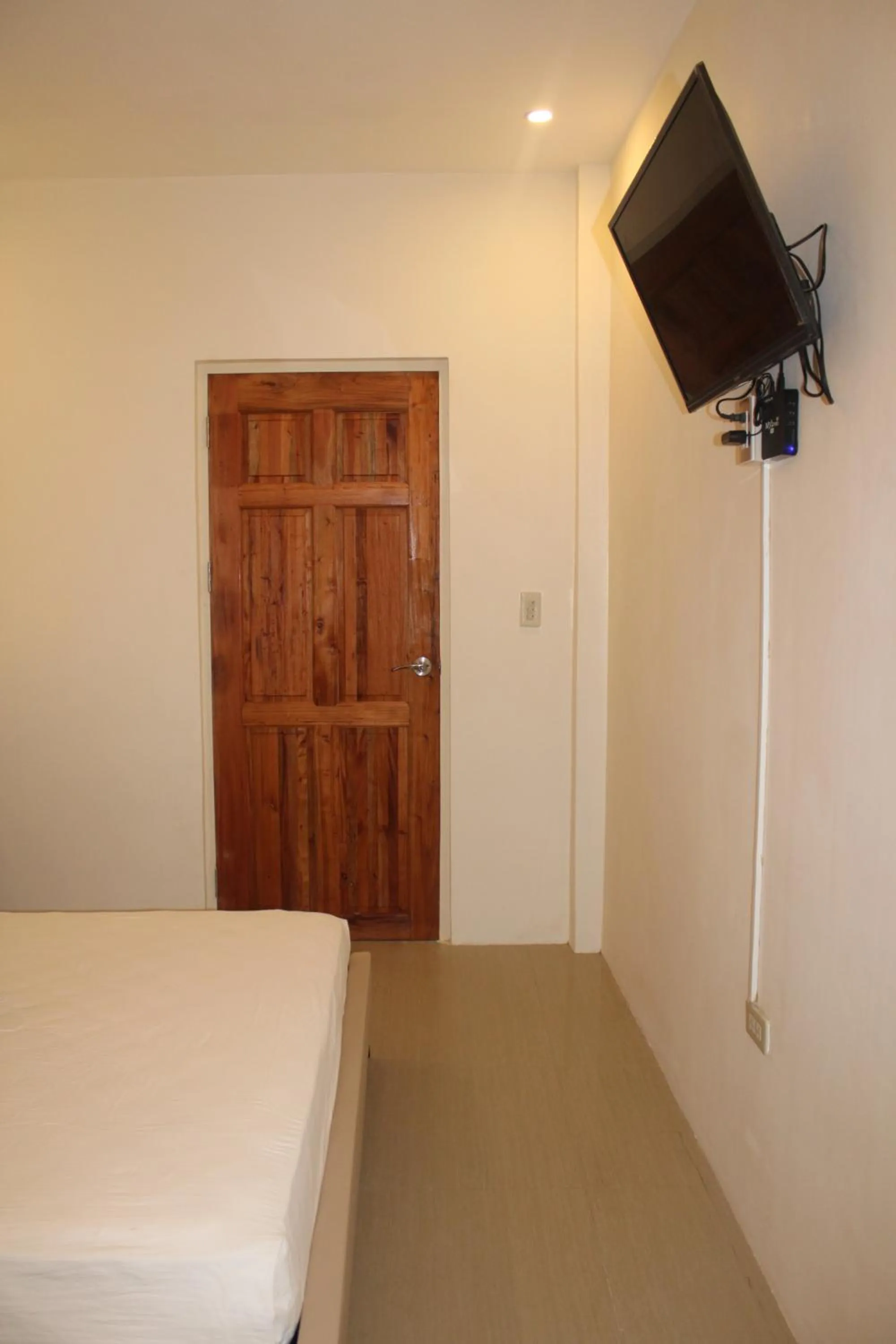 TV and multimedia, Bed in Mayad Boutique Hotel El Nido - Newly Renovated