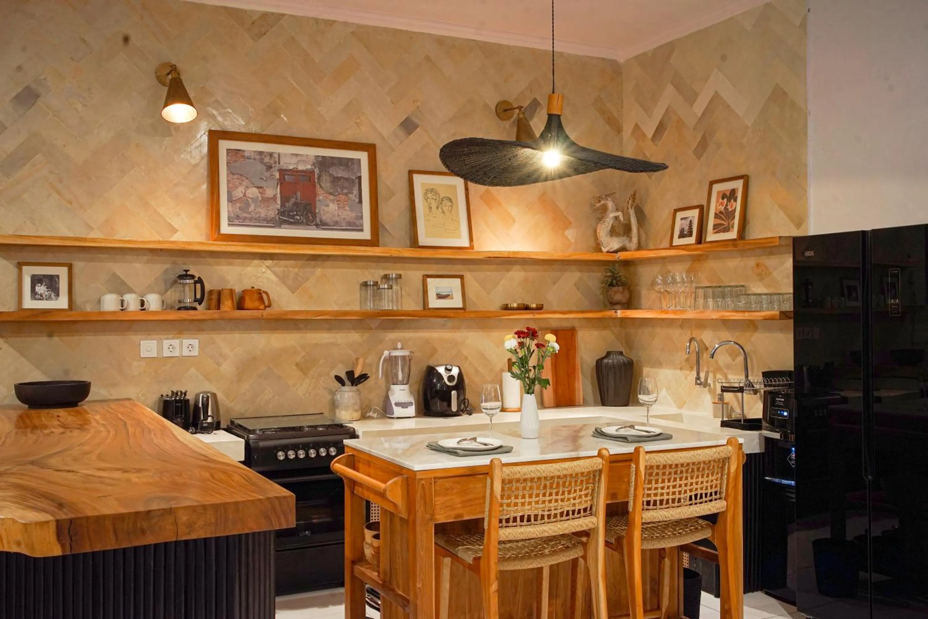kitchen in Villa La Familia Dua