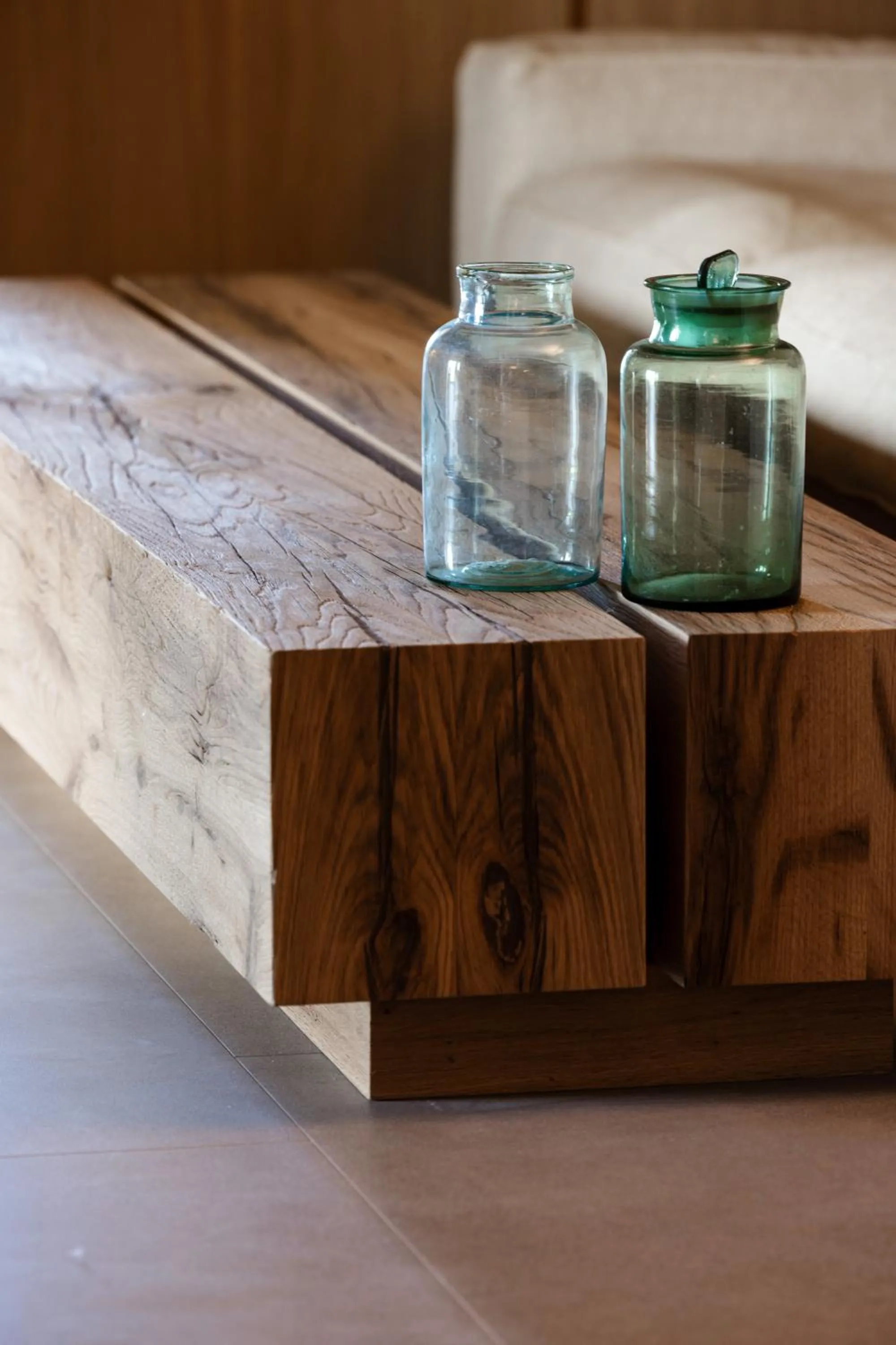 Decorative detail, Bed in Colle Alberti Country House