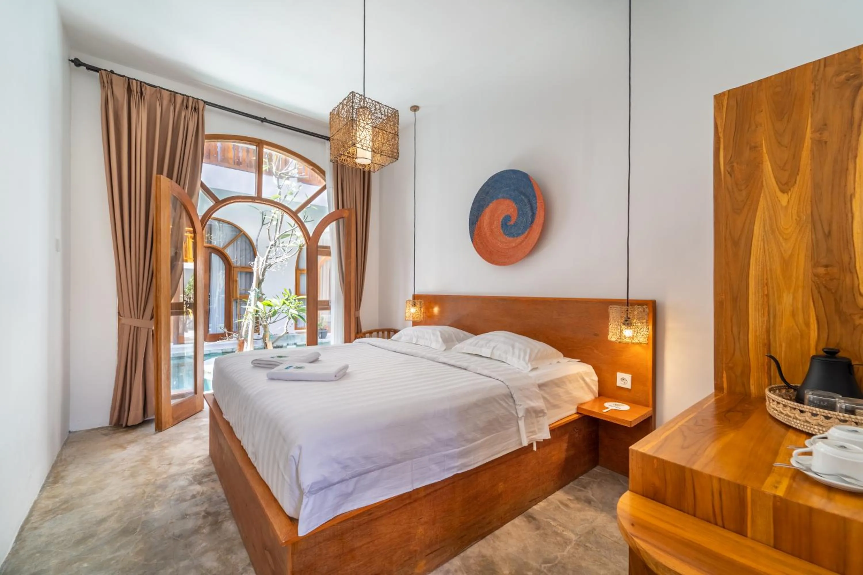 Yulaman Hotel