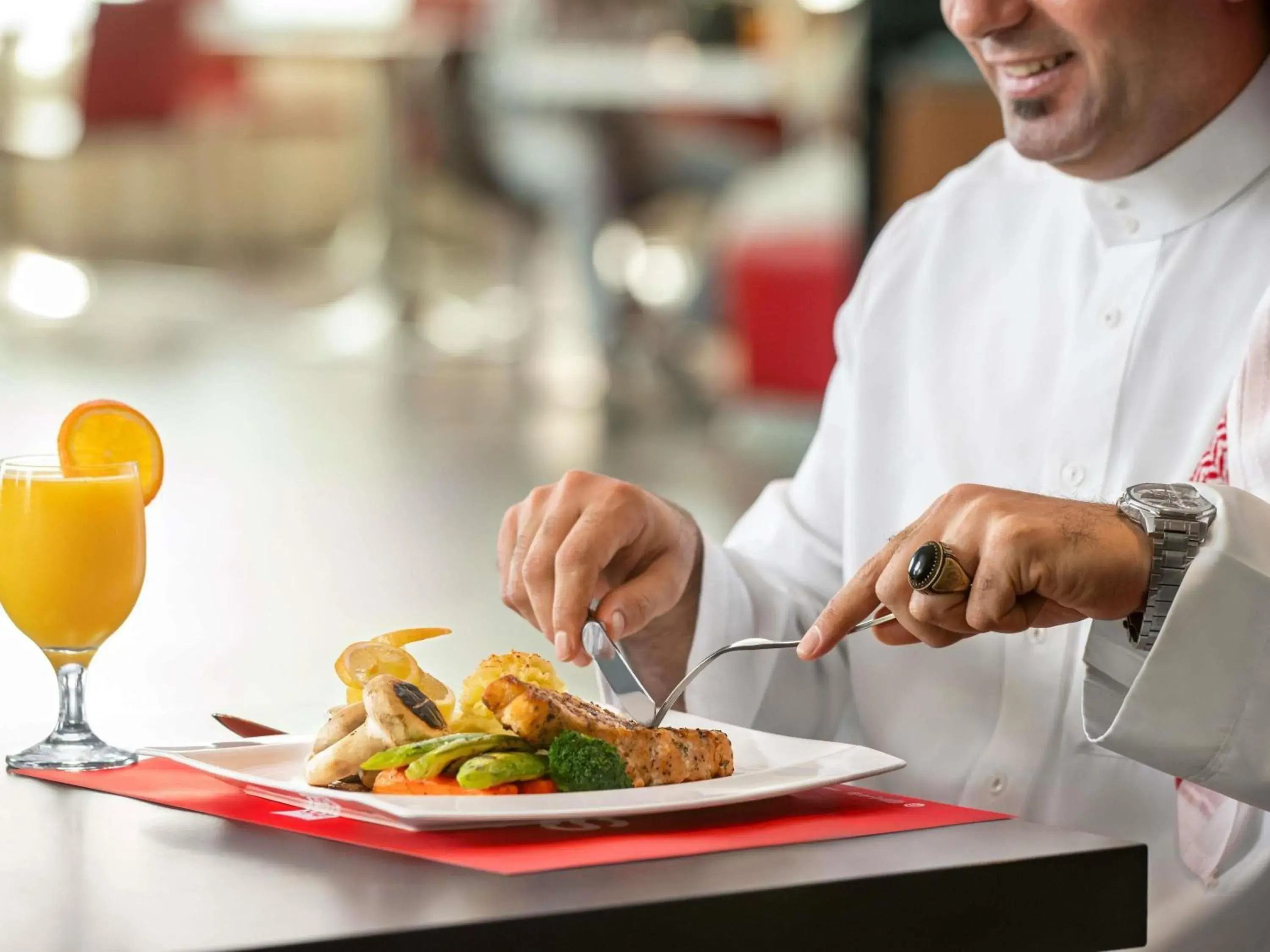 Restaurant/places to eat in ibis Seef Manama Restaurant/places to eat in ibis Seef Manama