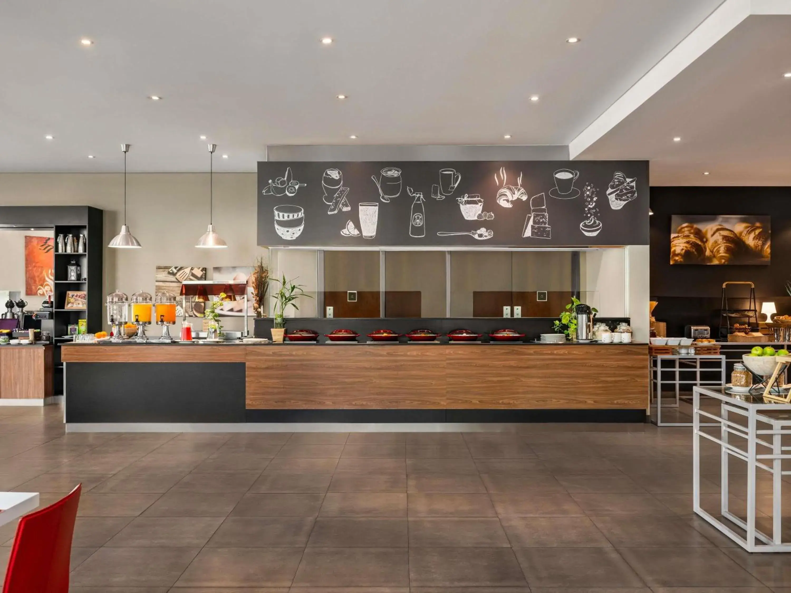 Restaurant/places to eat in ibis Seef Manama Restaurant/places to eat in ibis Seef Manama