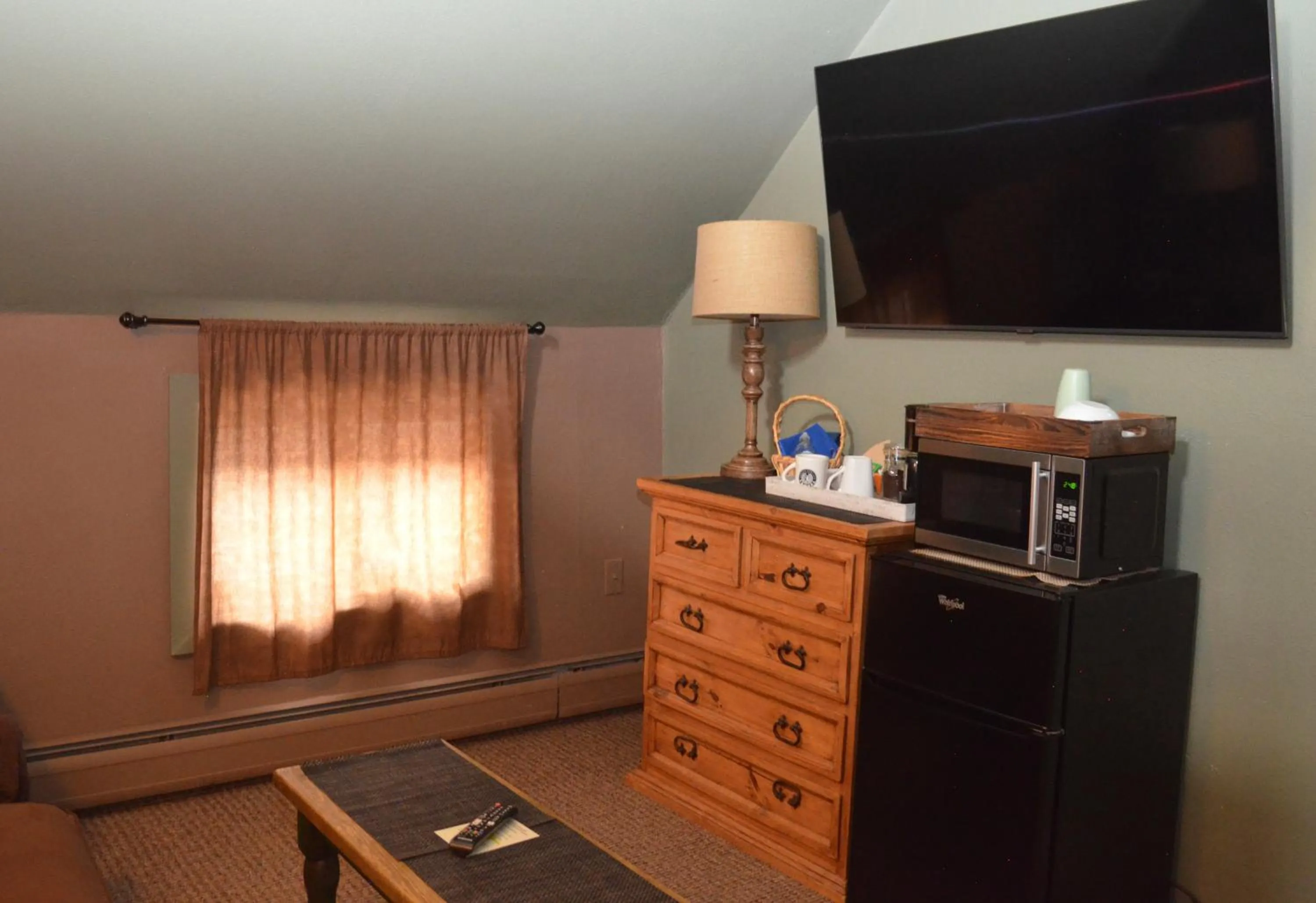 Bedroom in The Ouray Main Street Inn
