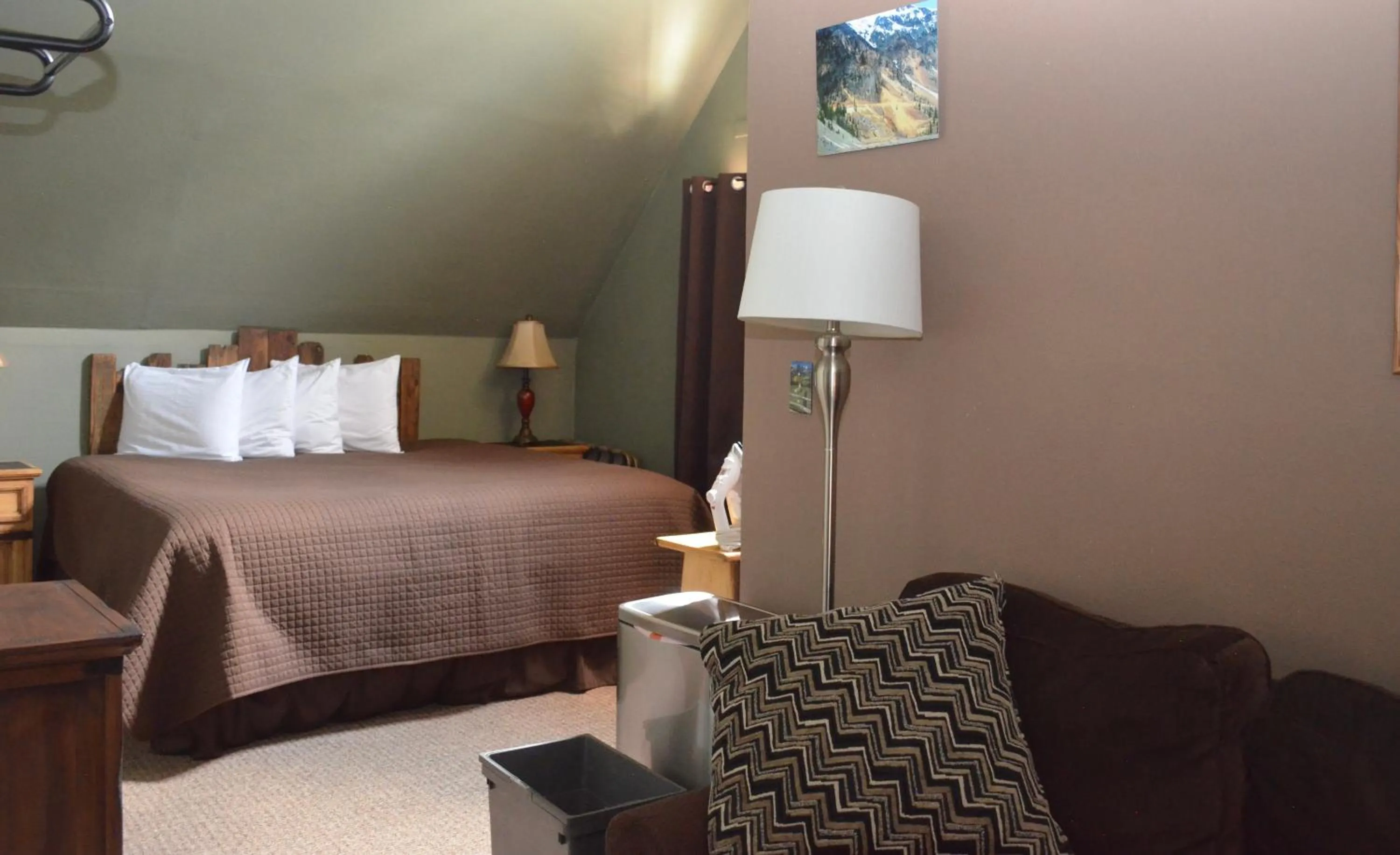 Bedroom, Bed in The Ouray Main Street Inn