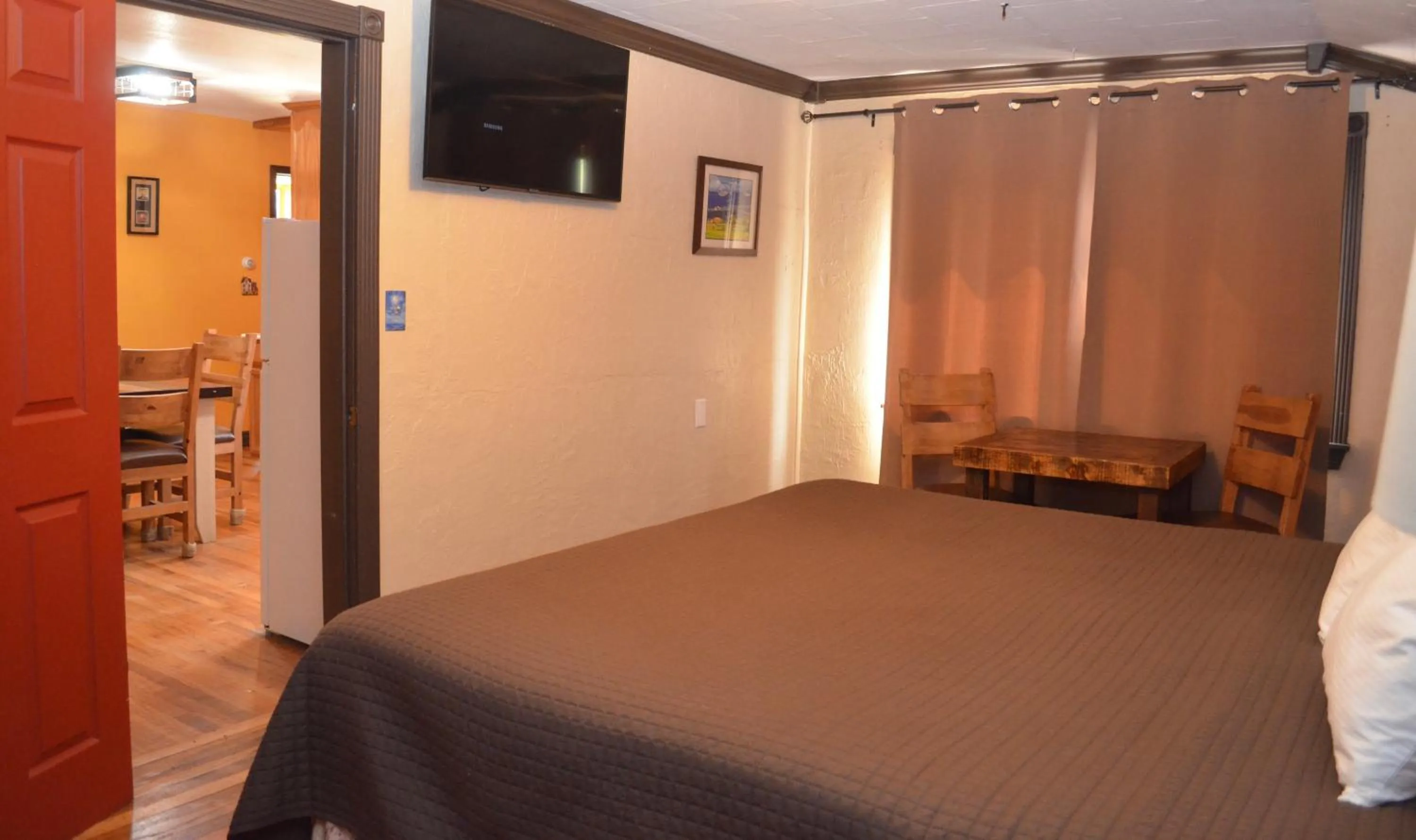 Bedroom, Bed in The Ouray Main Street Inn