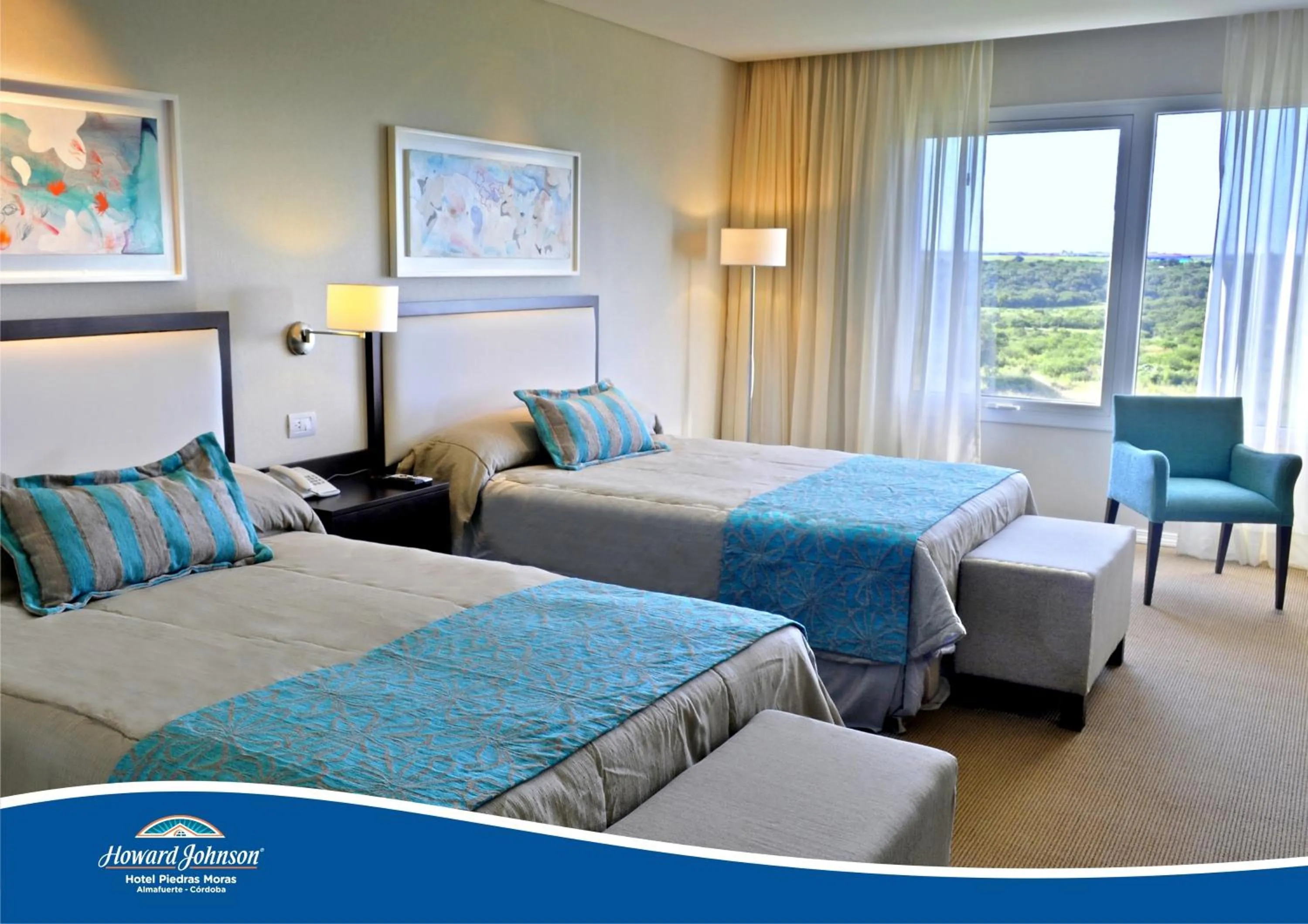 Day, Bed in Howard Johnson Hotel Piedras Moras