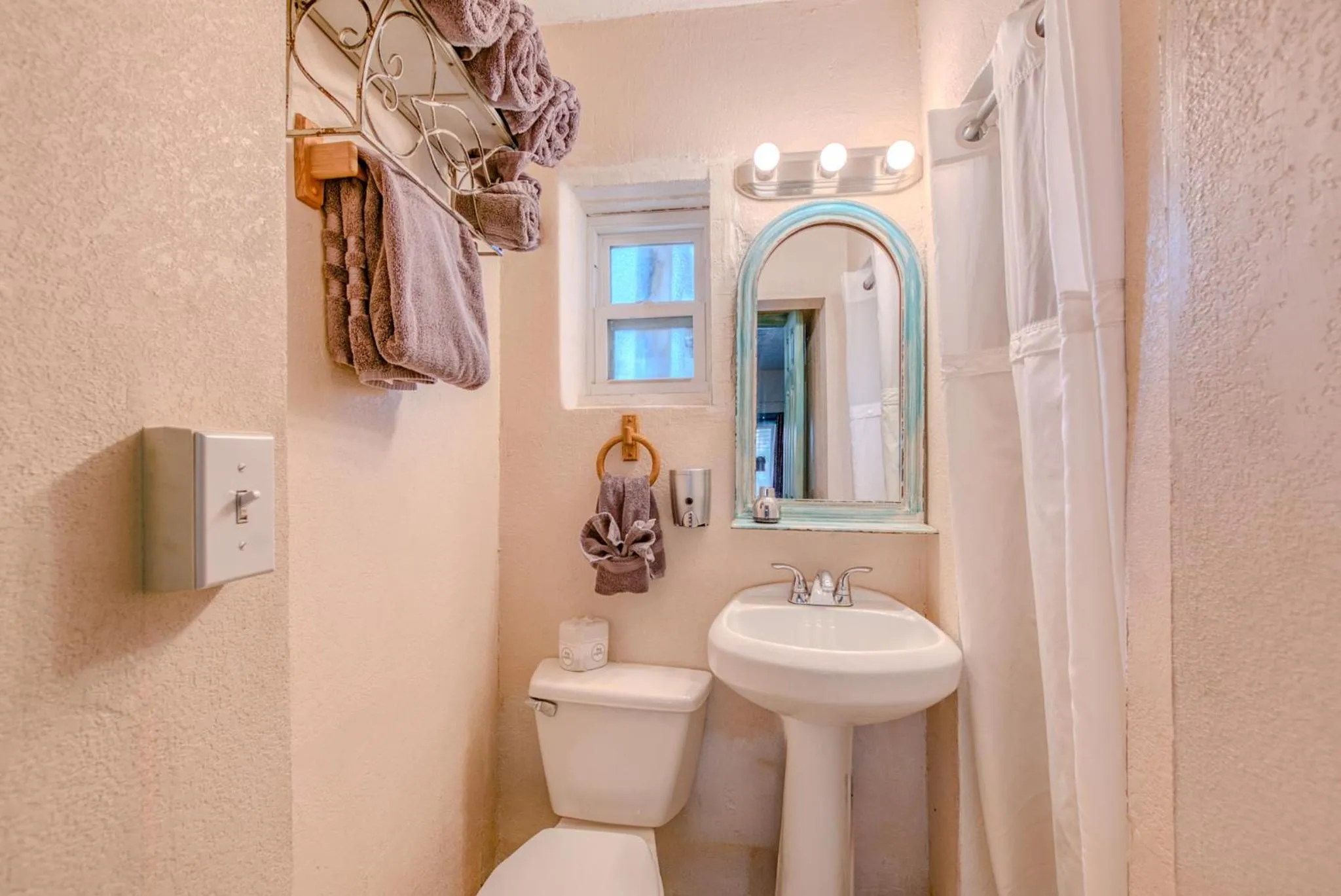 Enchanted Hideaway Cabins and Cottages