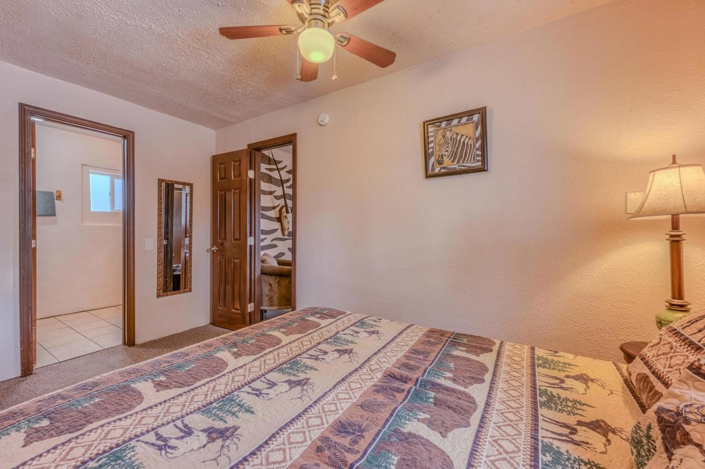 Bed in Enchanted Hideaway Cabins and Cottages