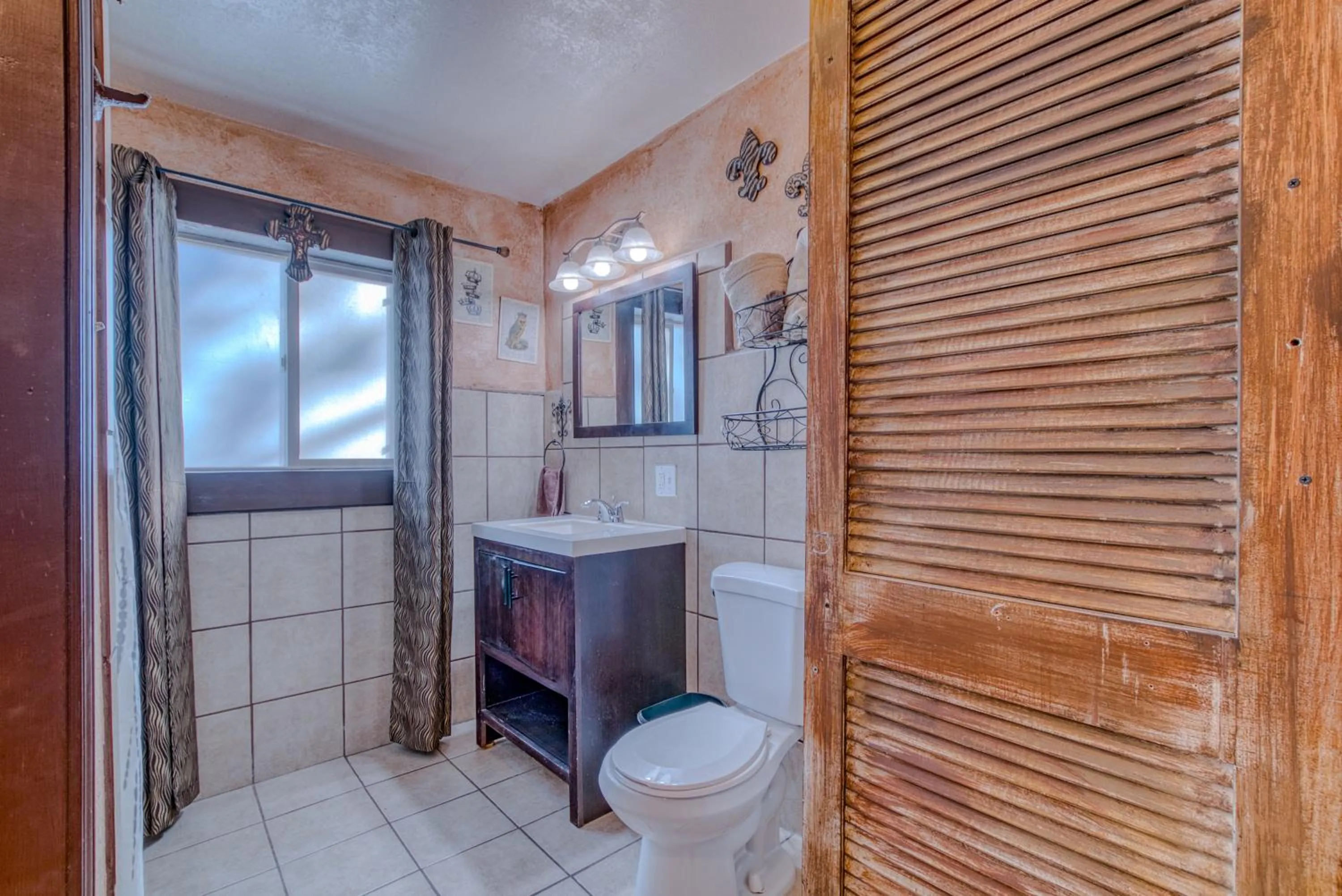 Enchanted Hideaway Cabins and Cottages