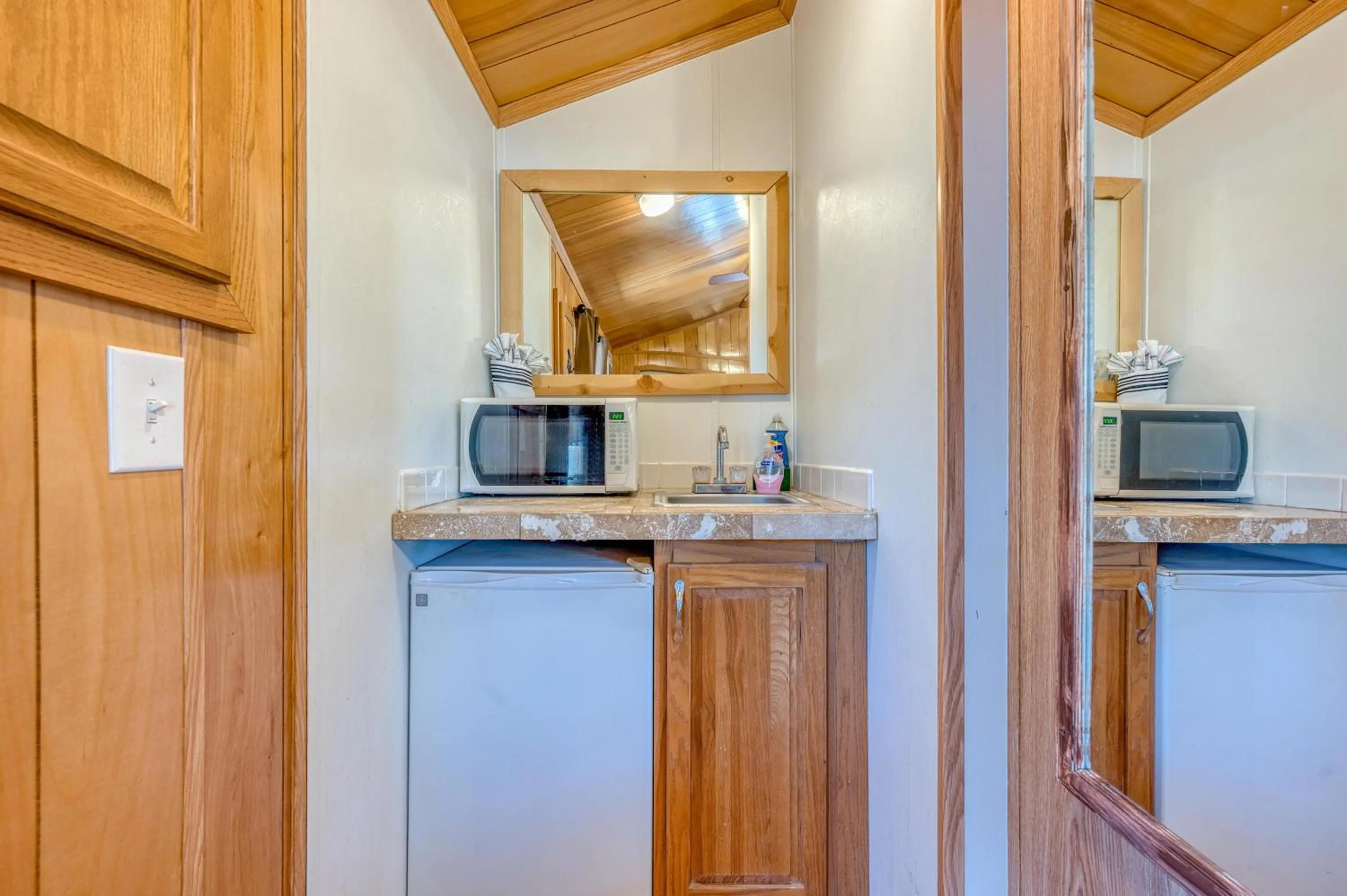 Enchanted Hideaway Cabins and Cottages