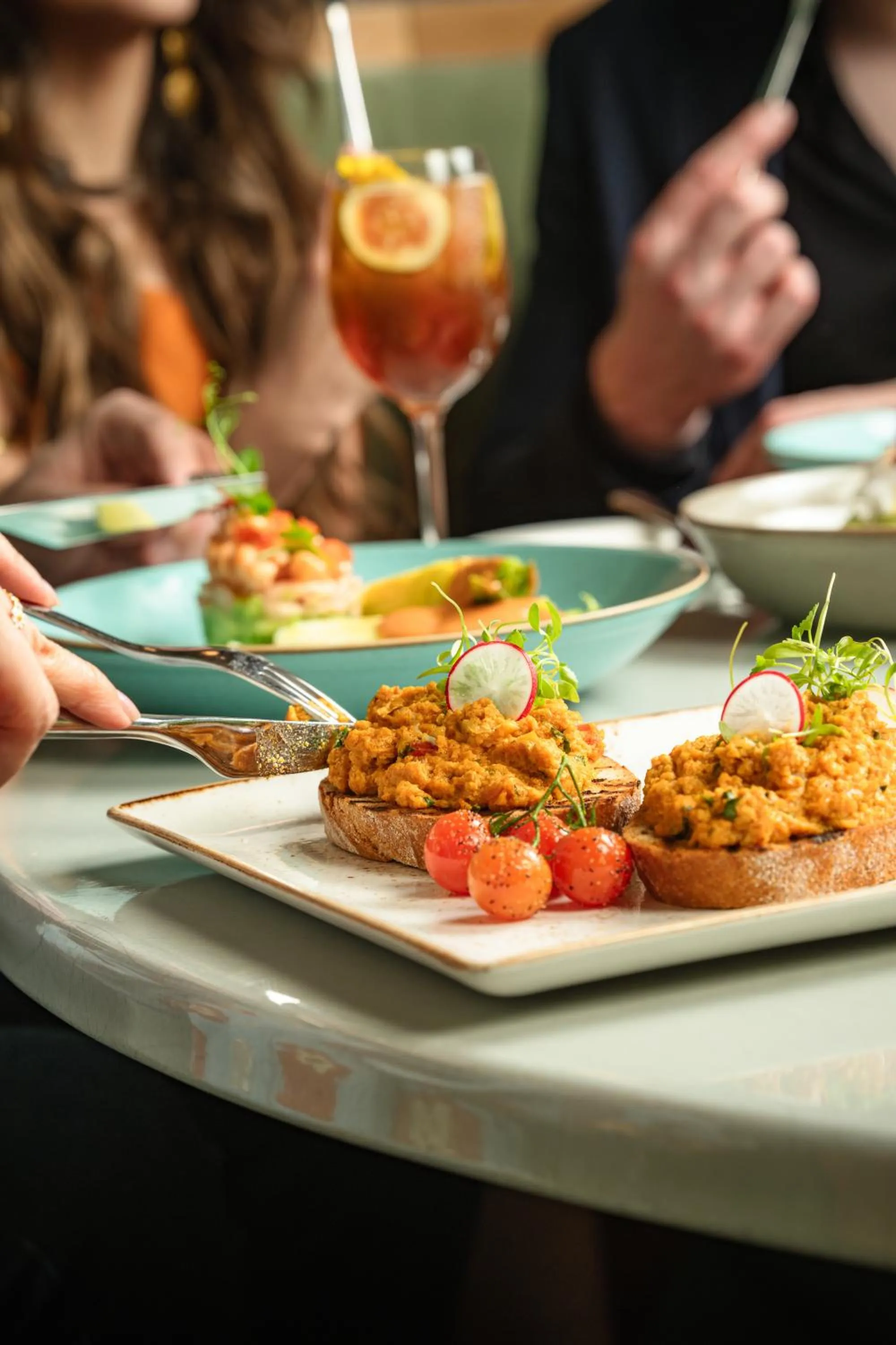 Restaurant/places to eat in St. James' Court, A Taj Hotel, London