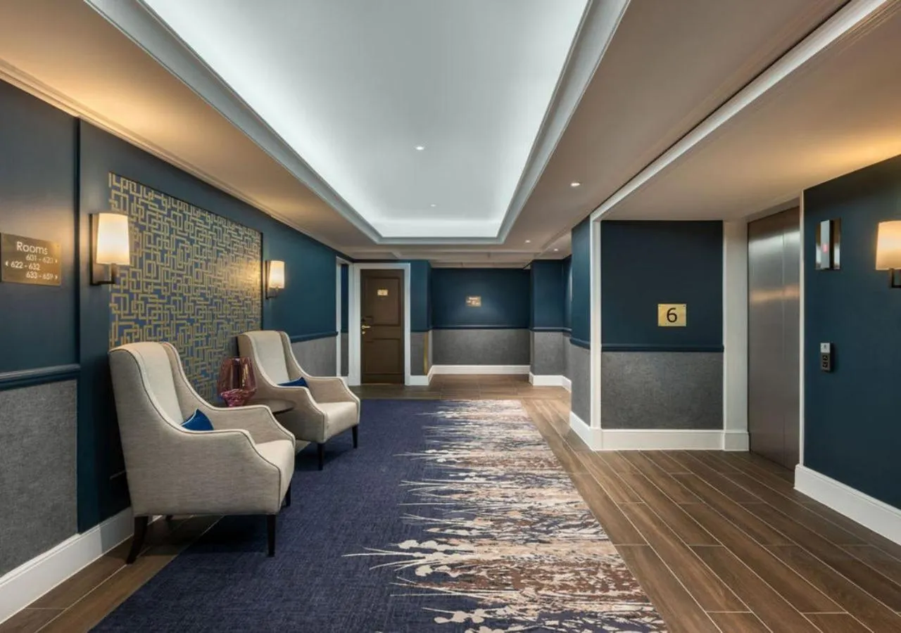 Area and facilities in St. James' Court, A Taj Hotel, London