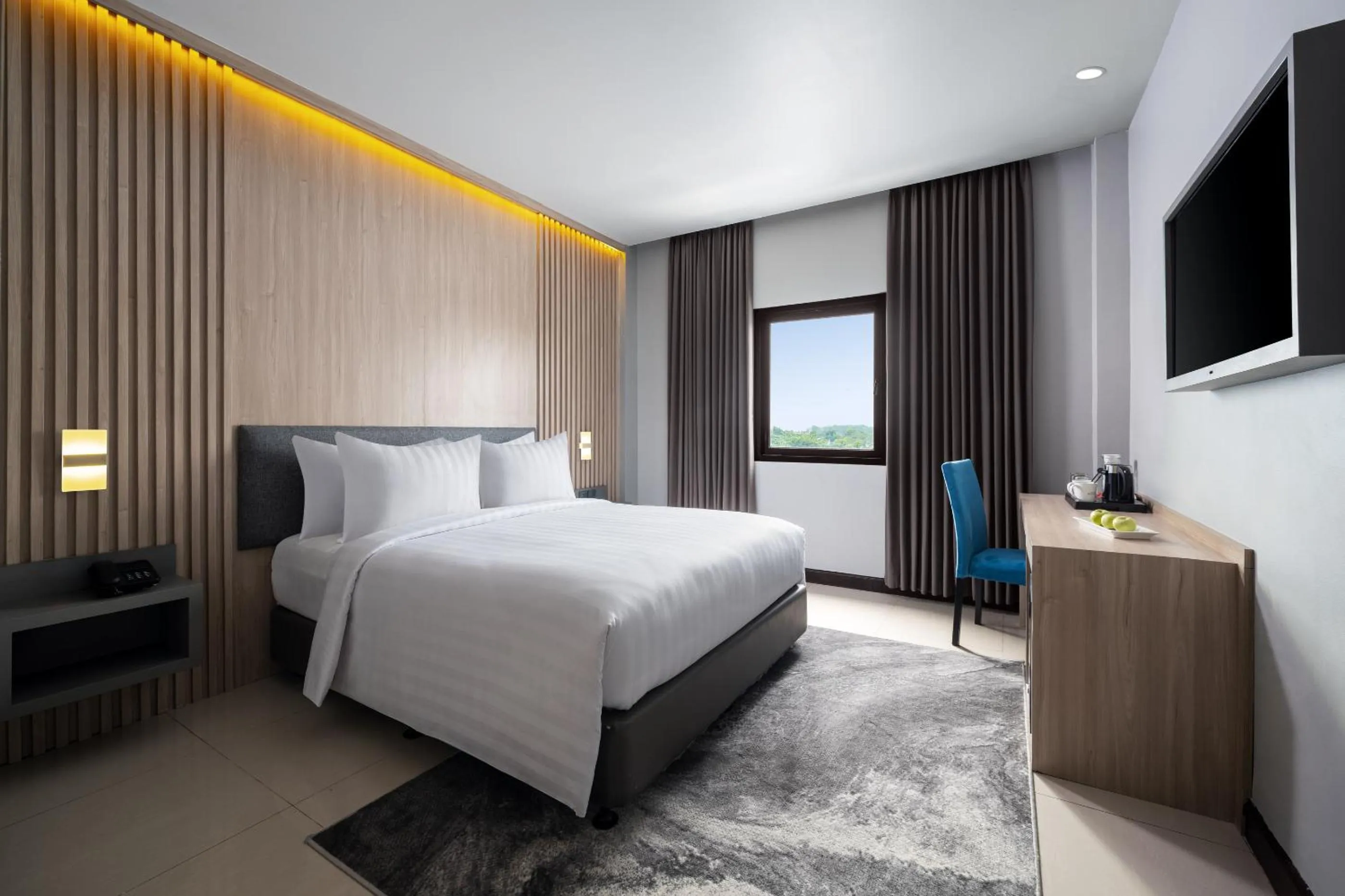 Bedroom, Bed in favehotel Rembang