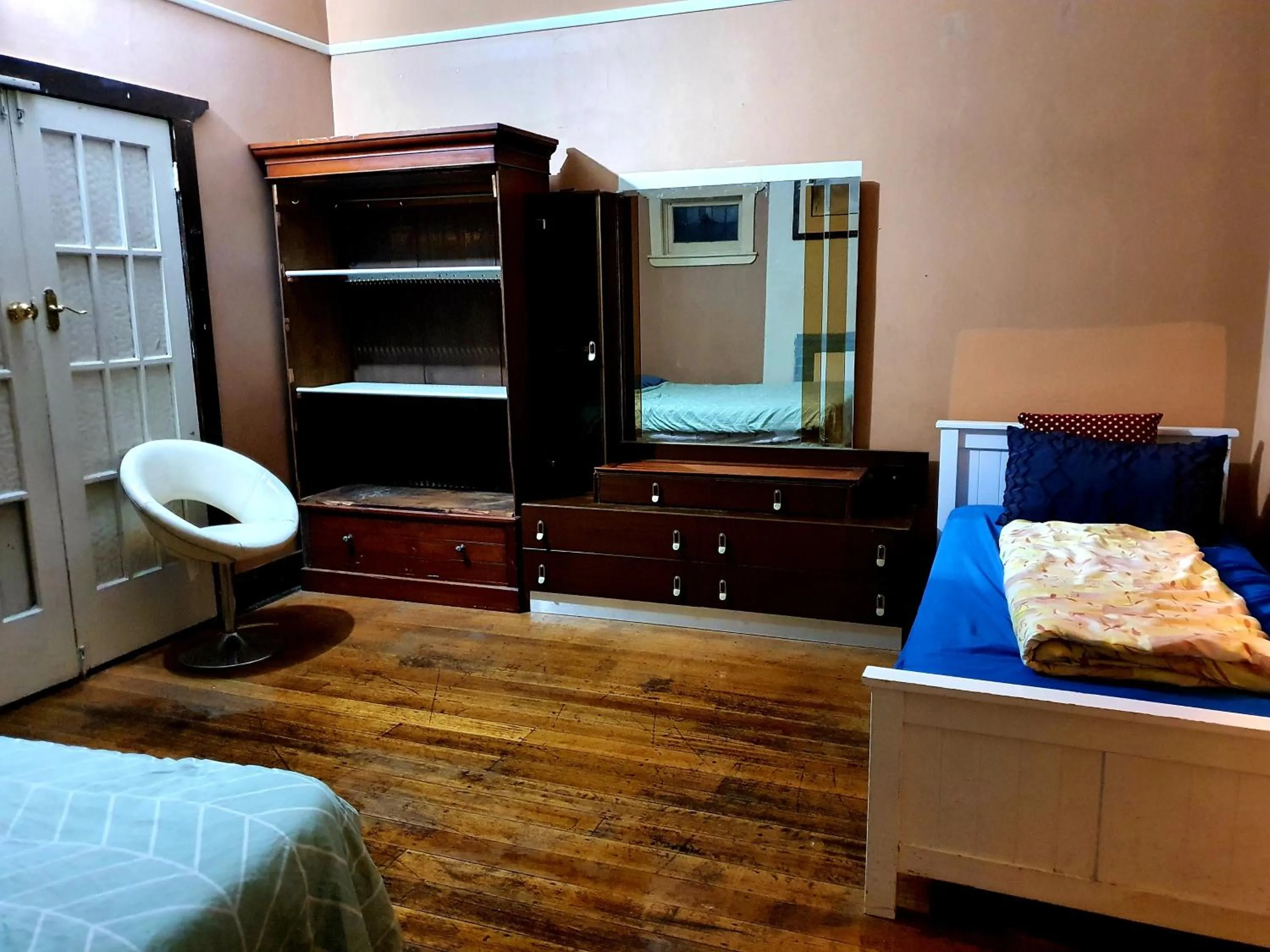 St Kilda East backpackers' hostel