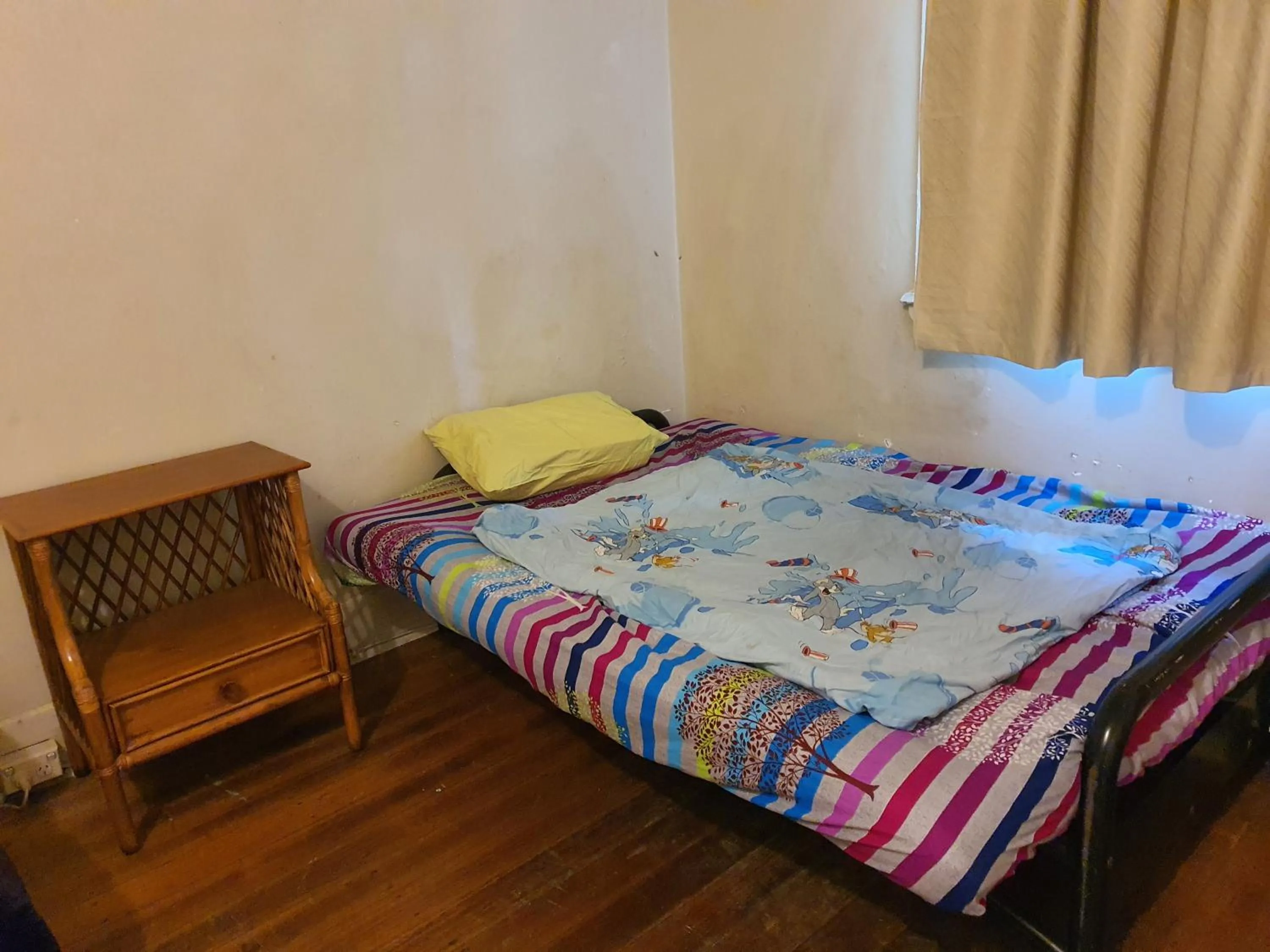 Bed in St Kilda East backpackers' hostel