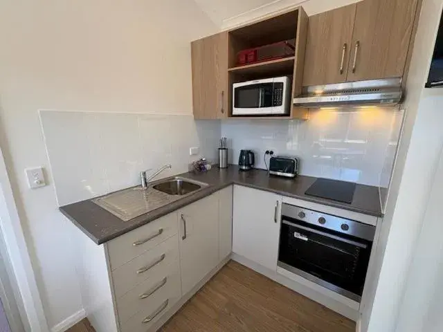 Deluxe Villa in South Goulburn Caravan Park Deluxe Villa in South Goulburn Caravan Park