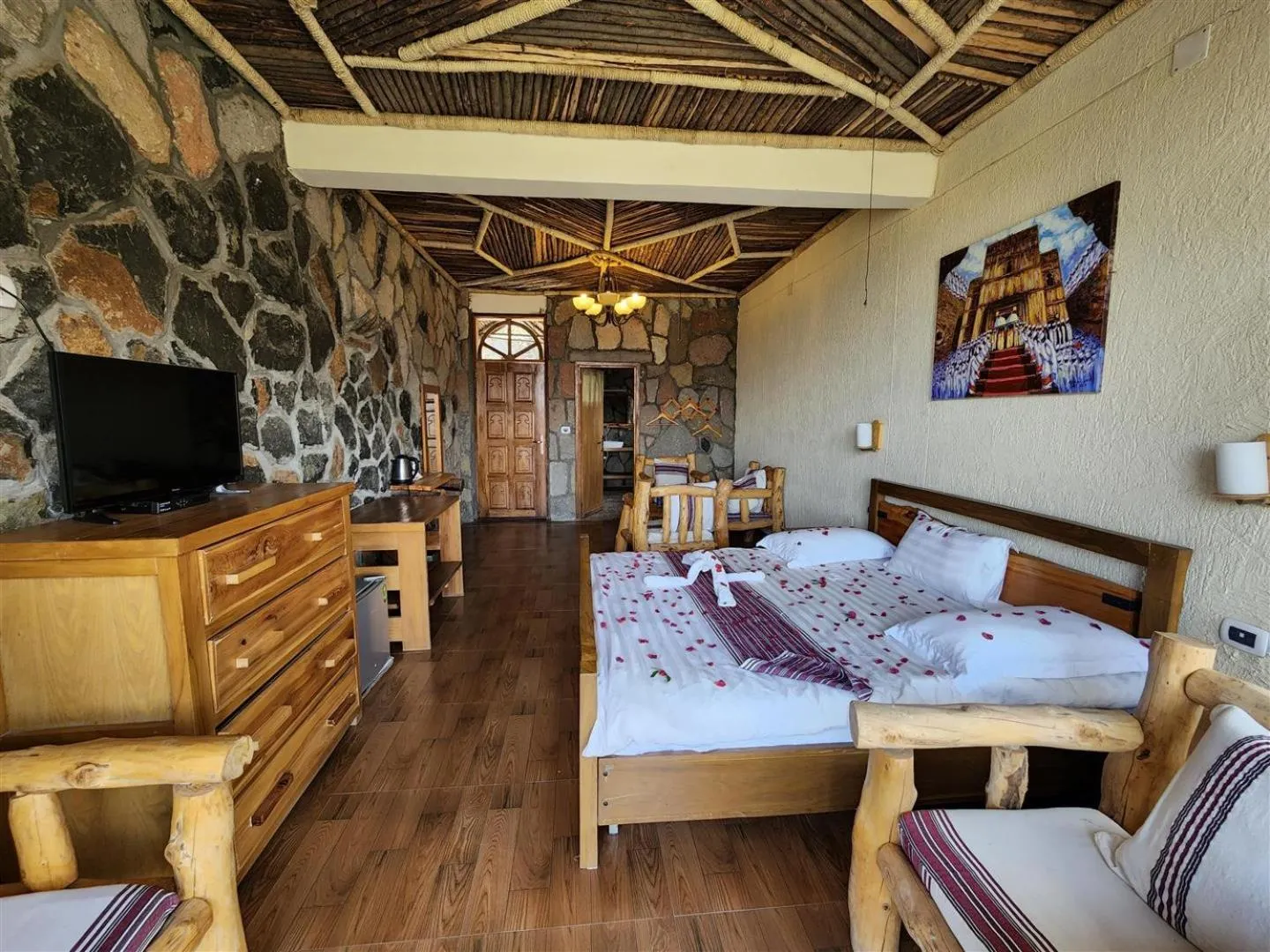 Bed in Sora Lodge Lalibela