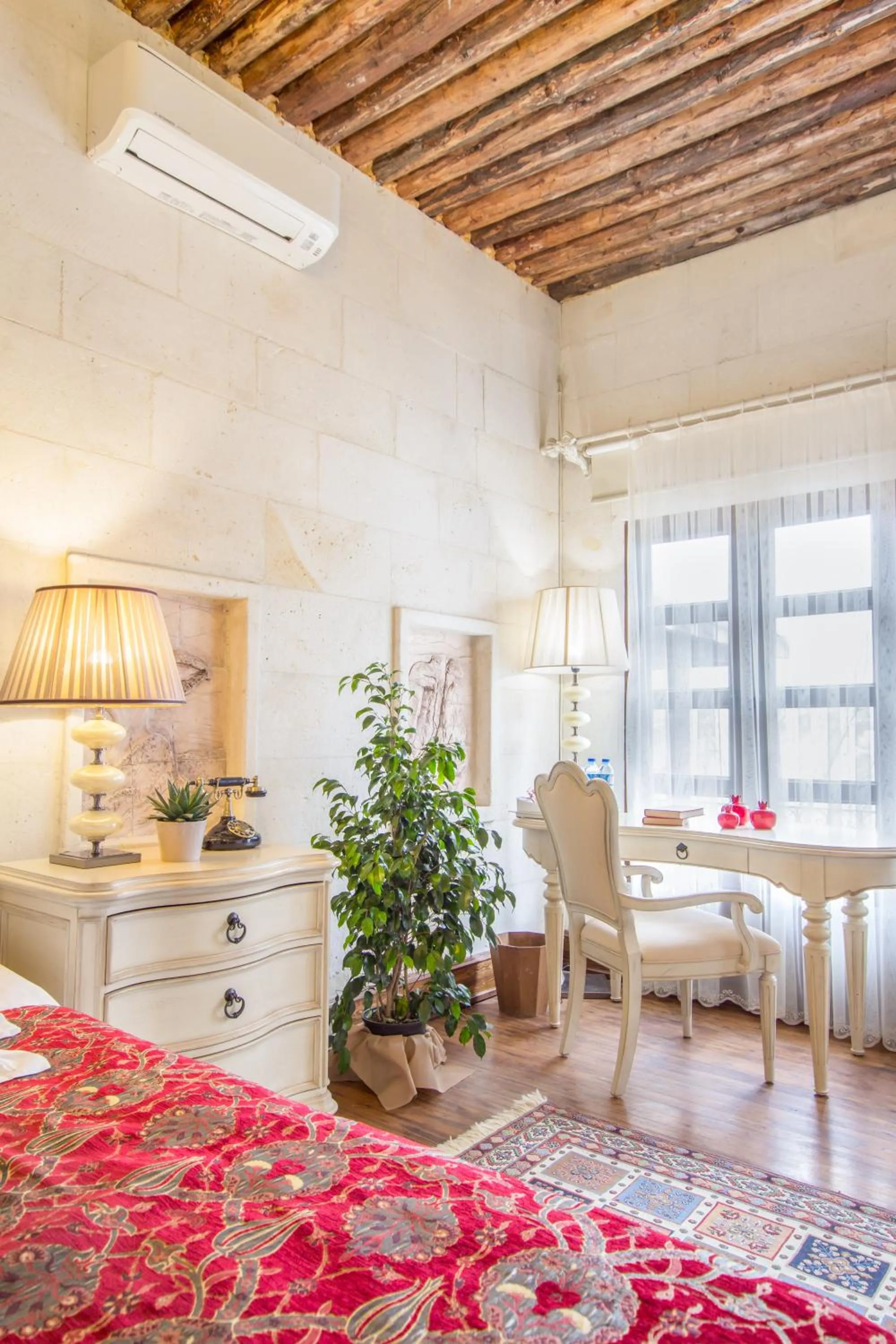 Massage in Cappadocia Minia Cave Hotel