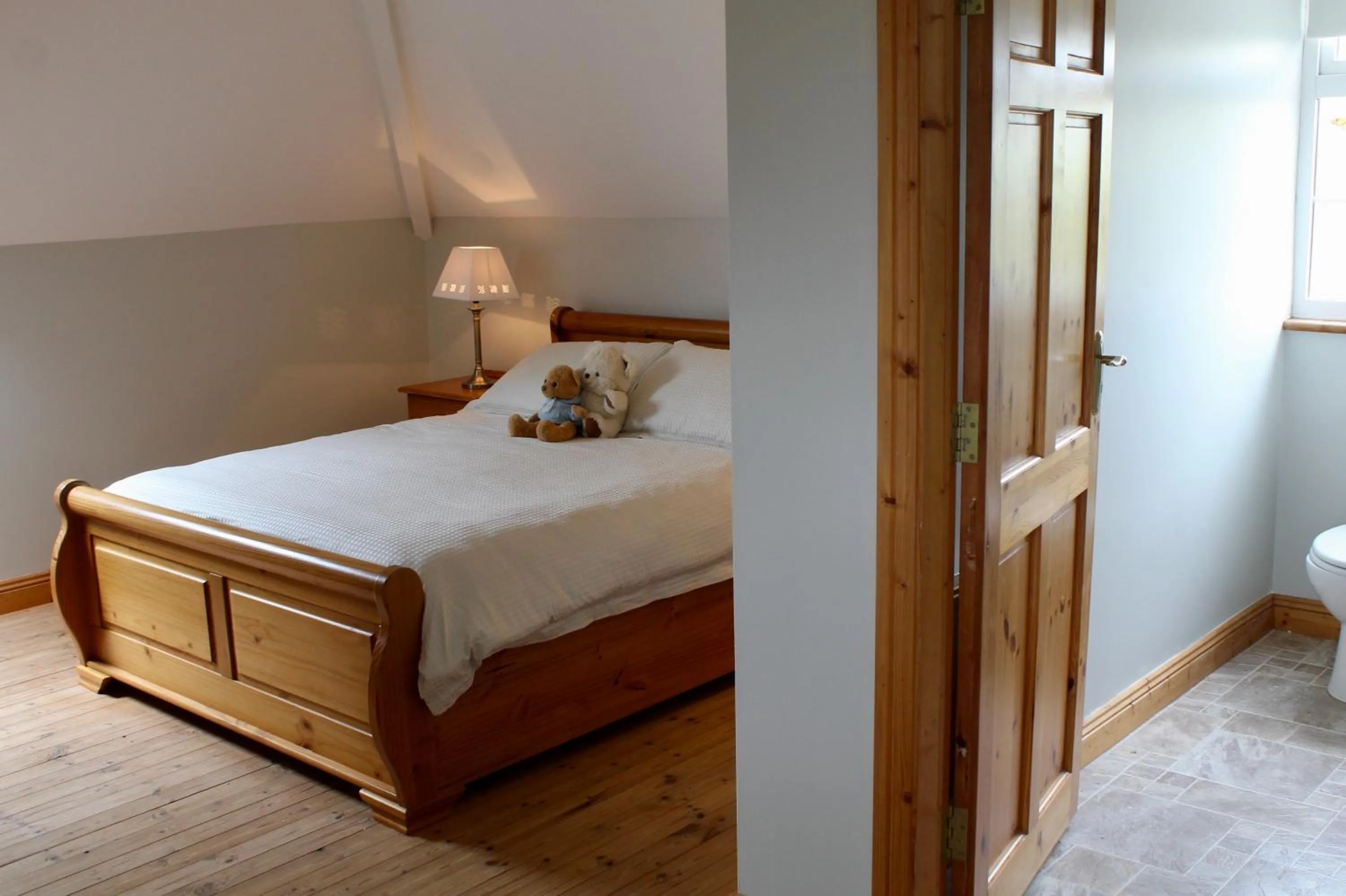 Bedroom, Bed in Mount Leinster View