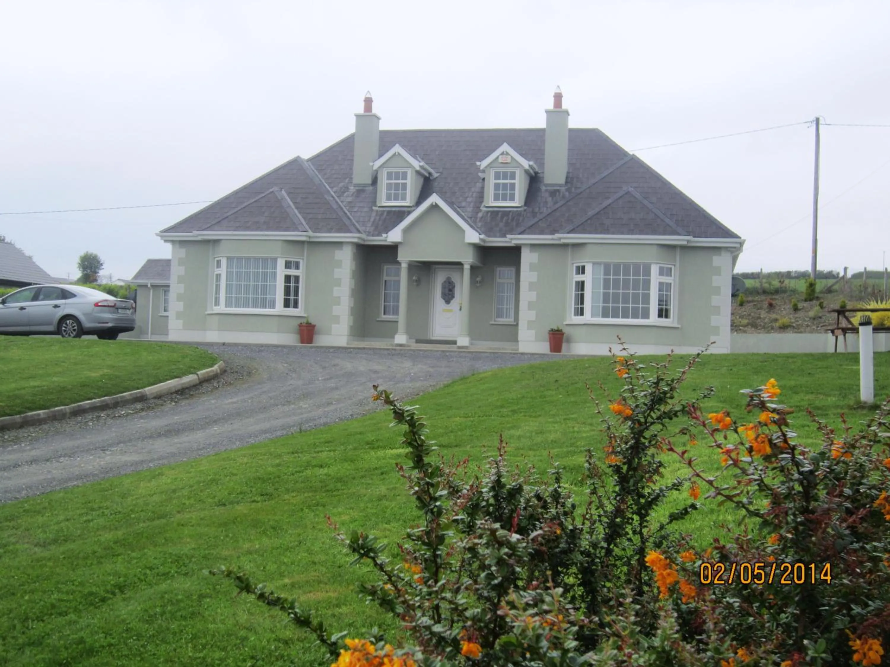Garden view in Mount Leinster View