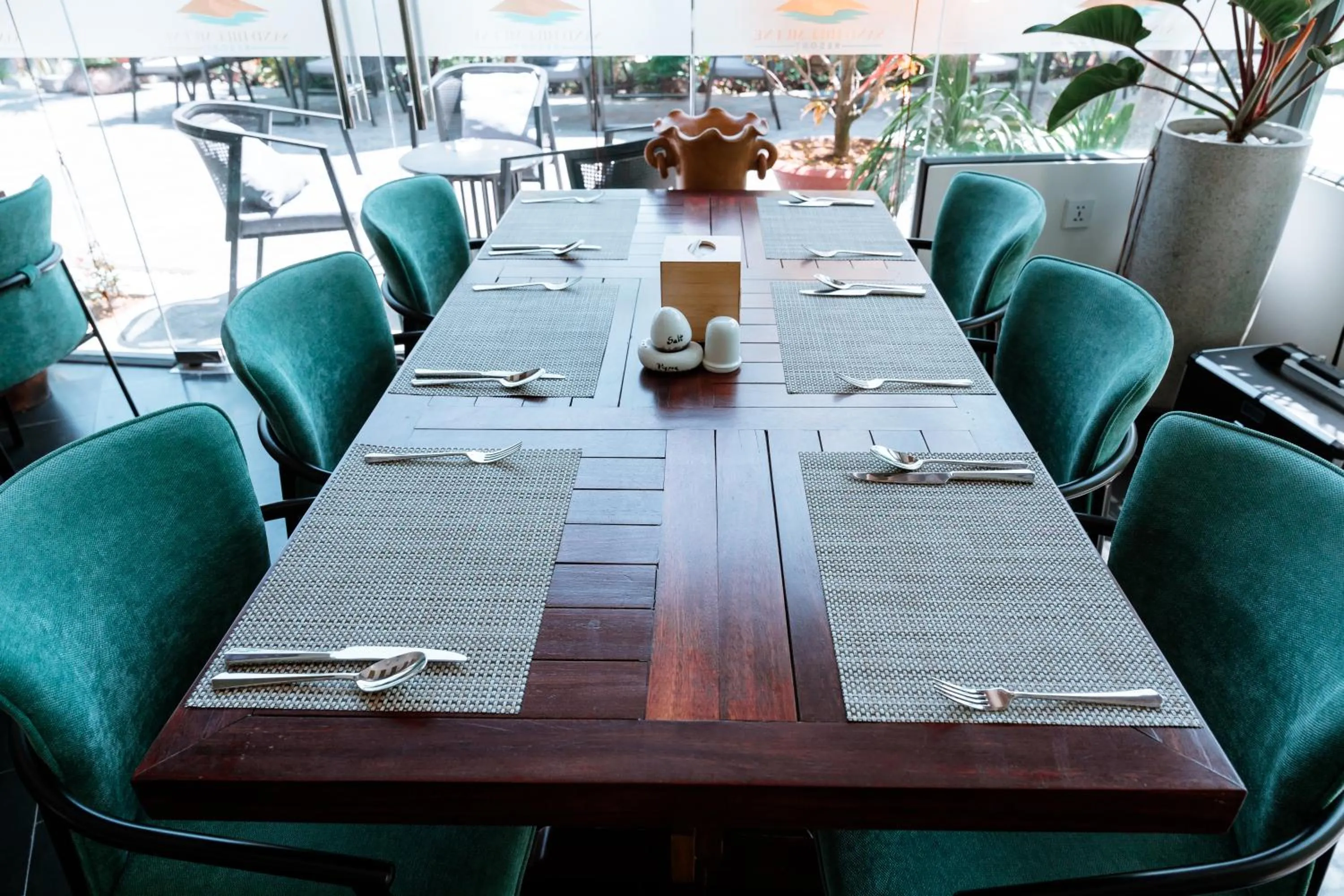 Restaurant/places to eat in Pandora Sand Hill Mũi Né Resort