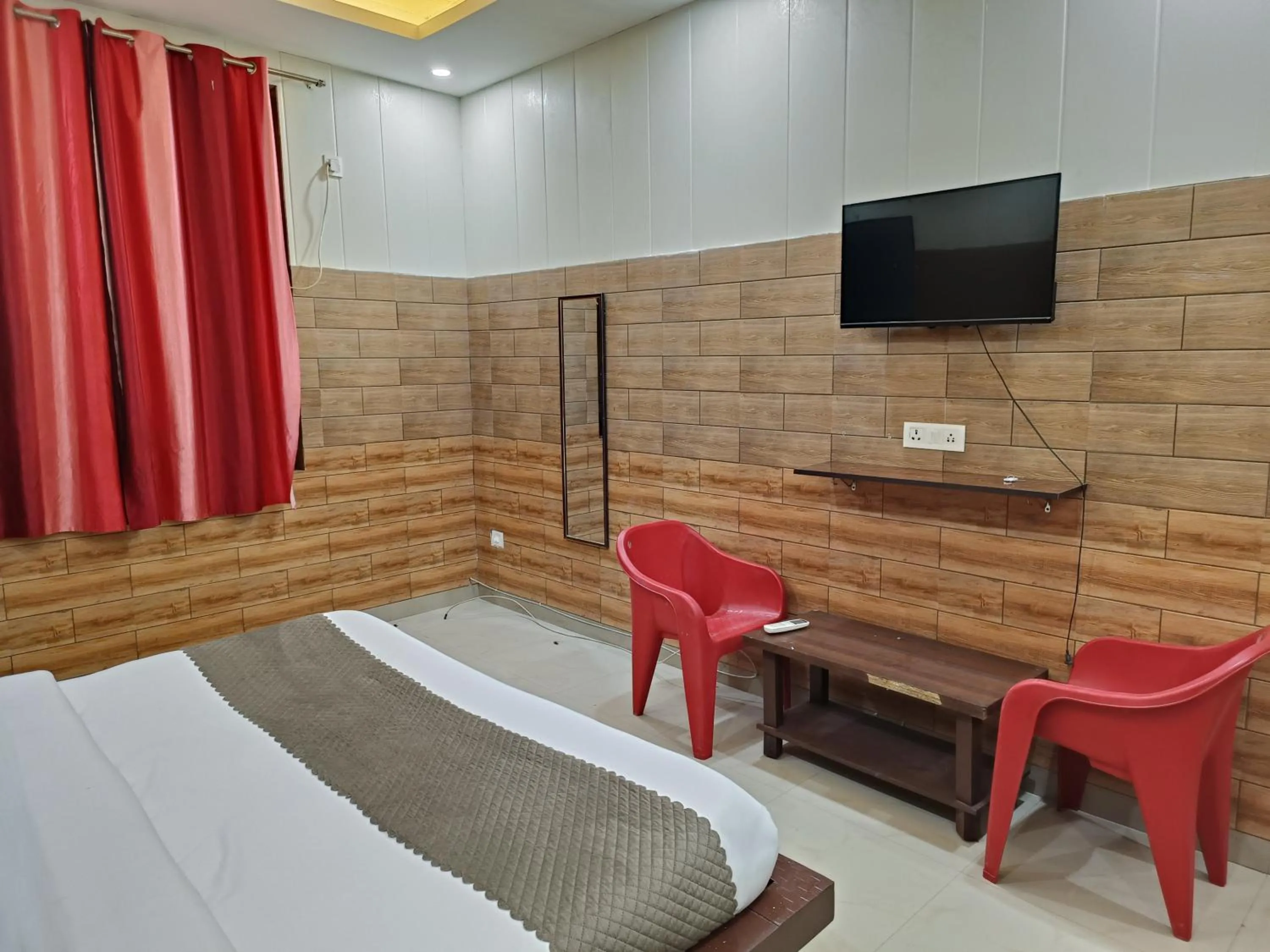Swas Tika Homes Near Wave City Center Noida