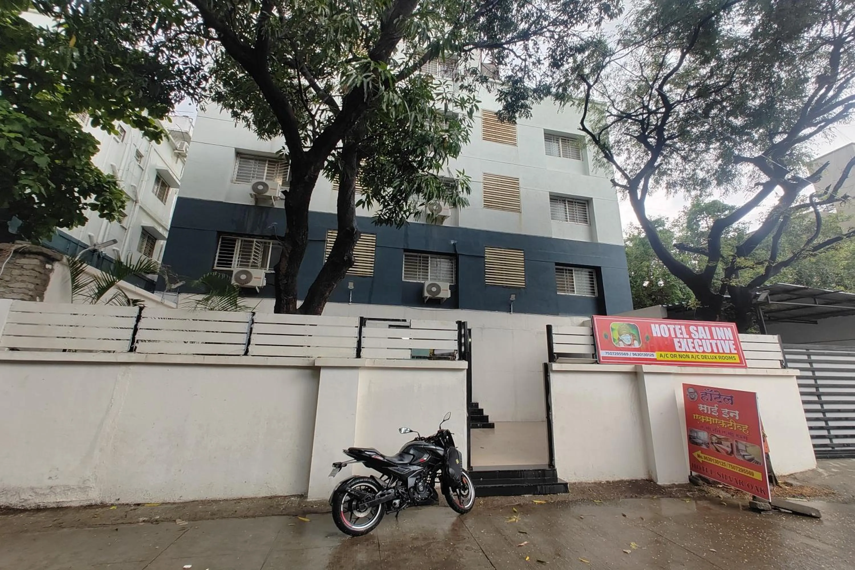 Property building in Hotel Sai Inn Executive