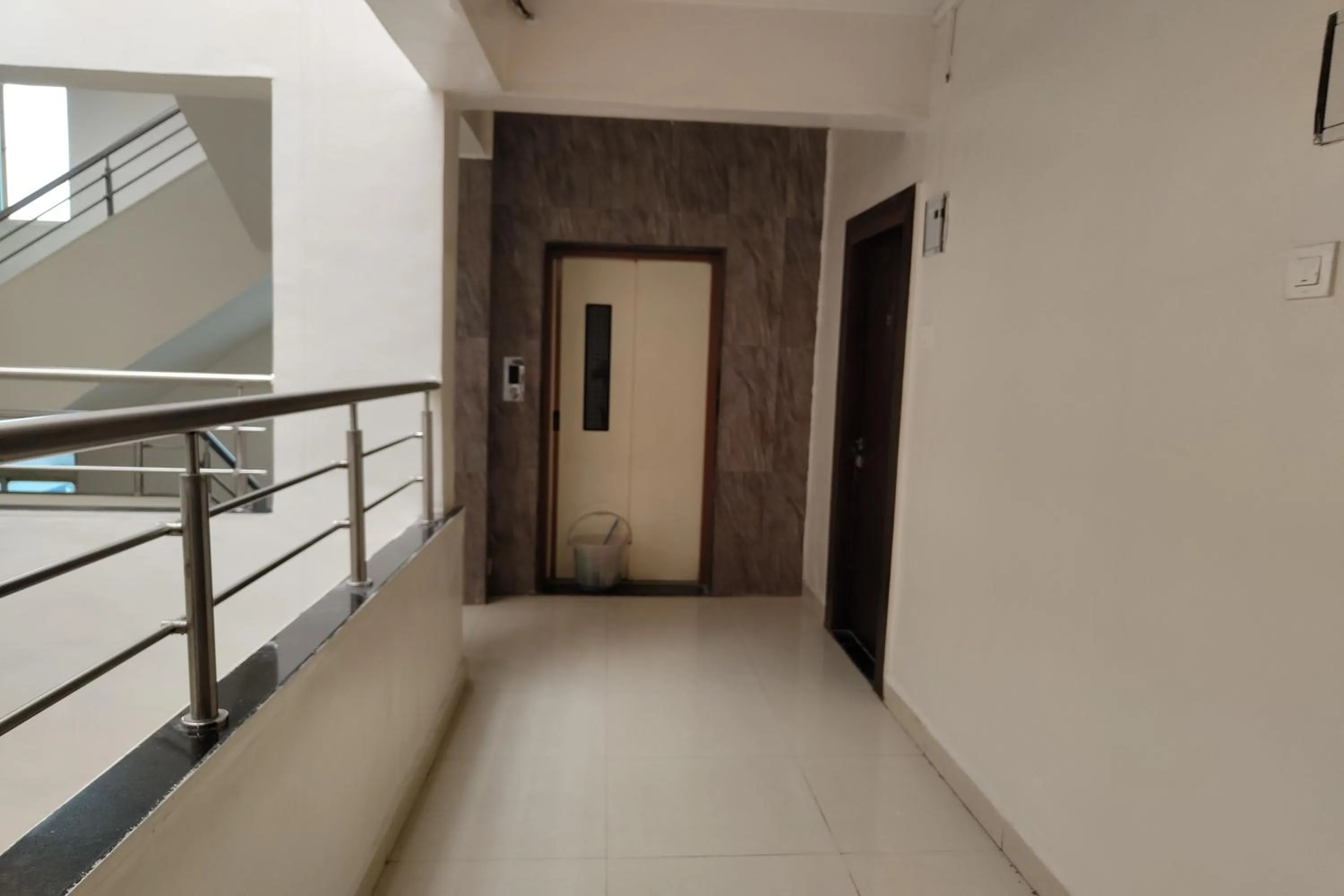 Area and facilities in Hotel Sai Inn Executive