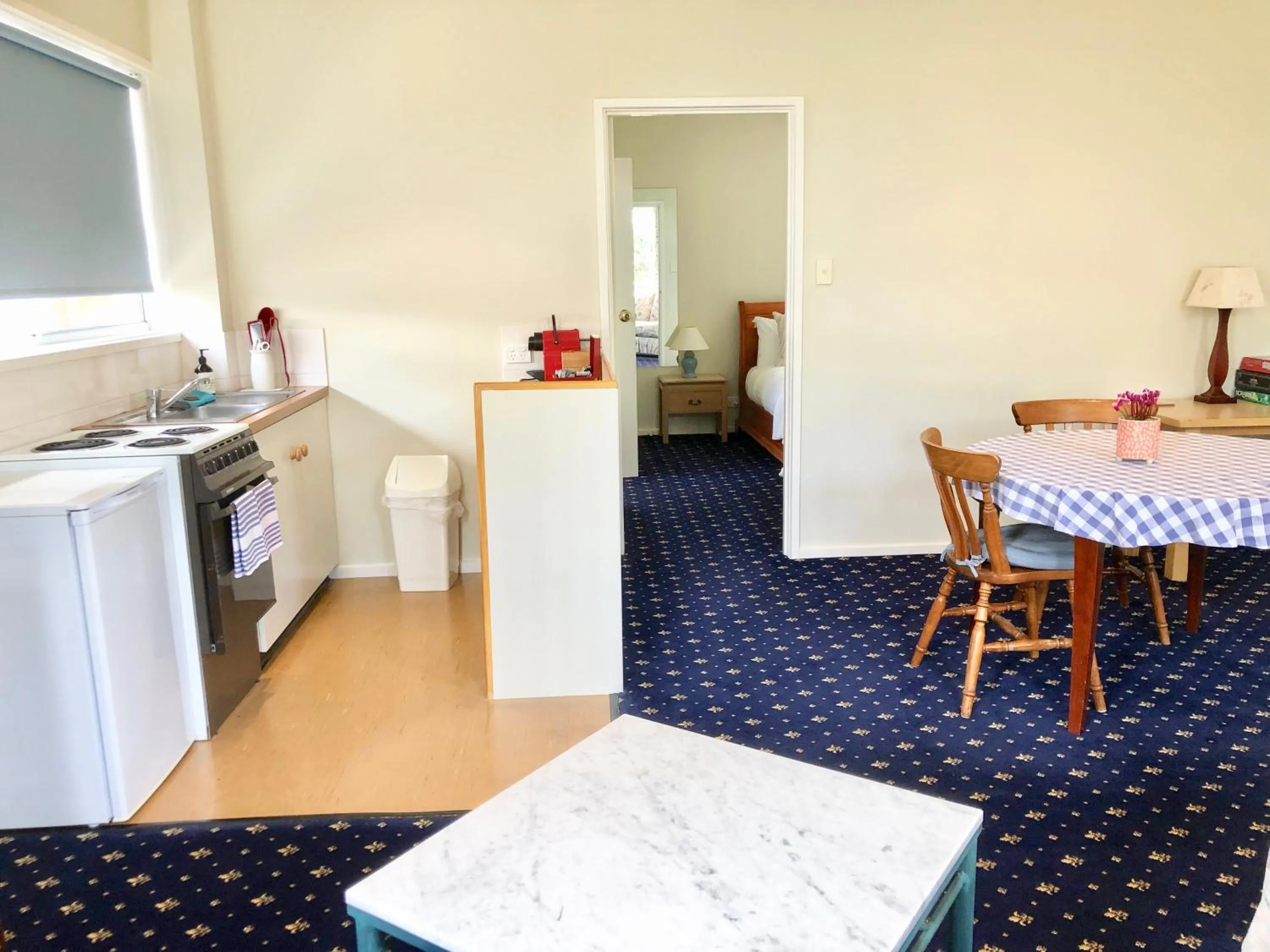 Coffee/tea facilities in Douglas Riverside