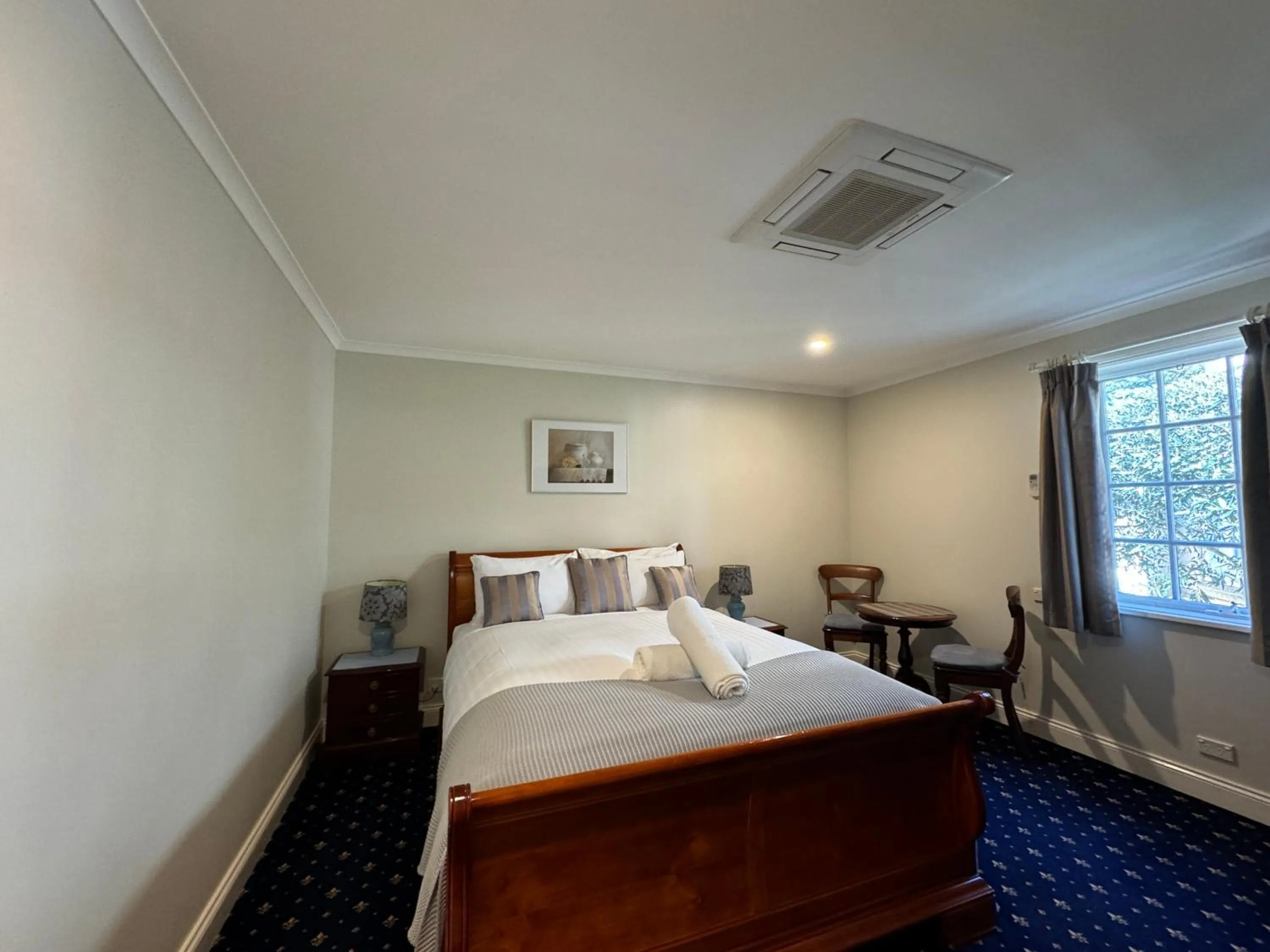 Bed in Douglas Riverside