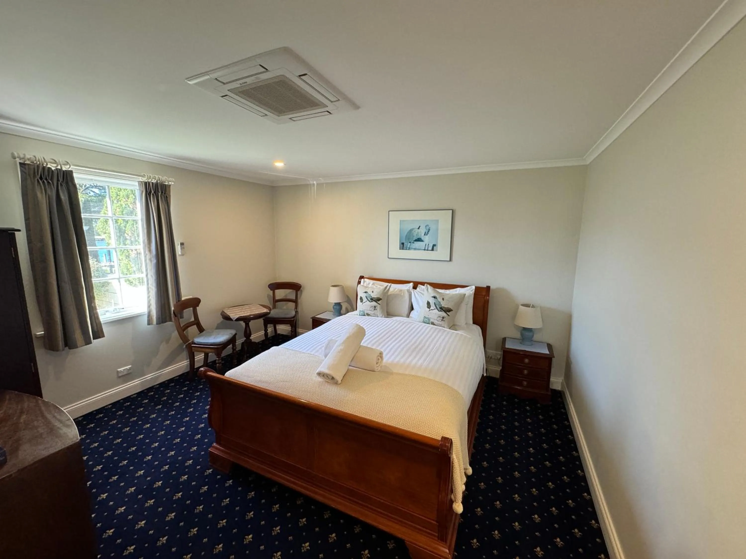 Bed in Douglas Riverside