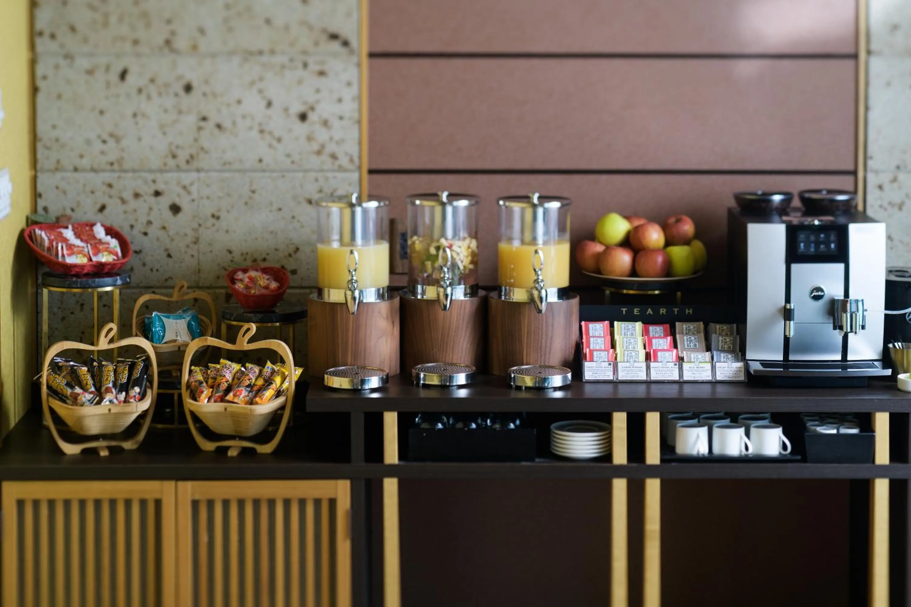 Coffee/tea facilities in ReLabo -Medical Spa & Stay-