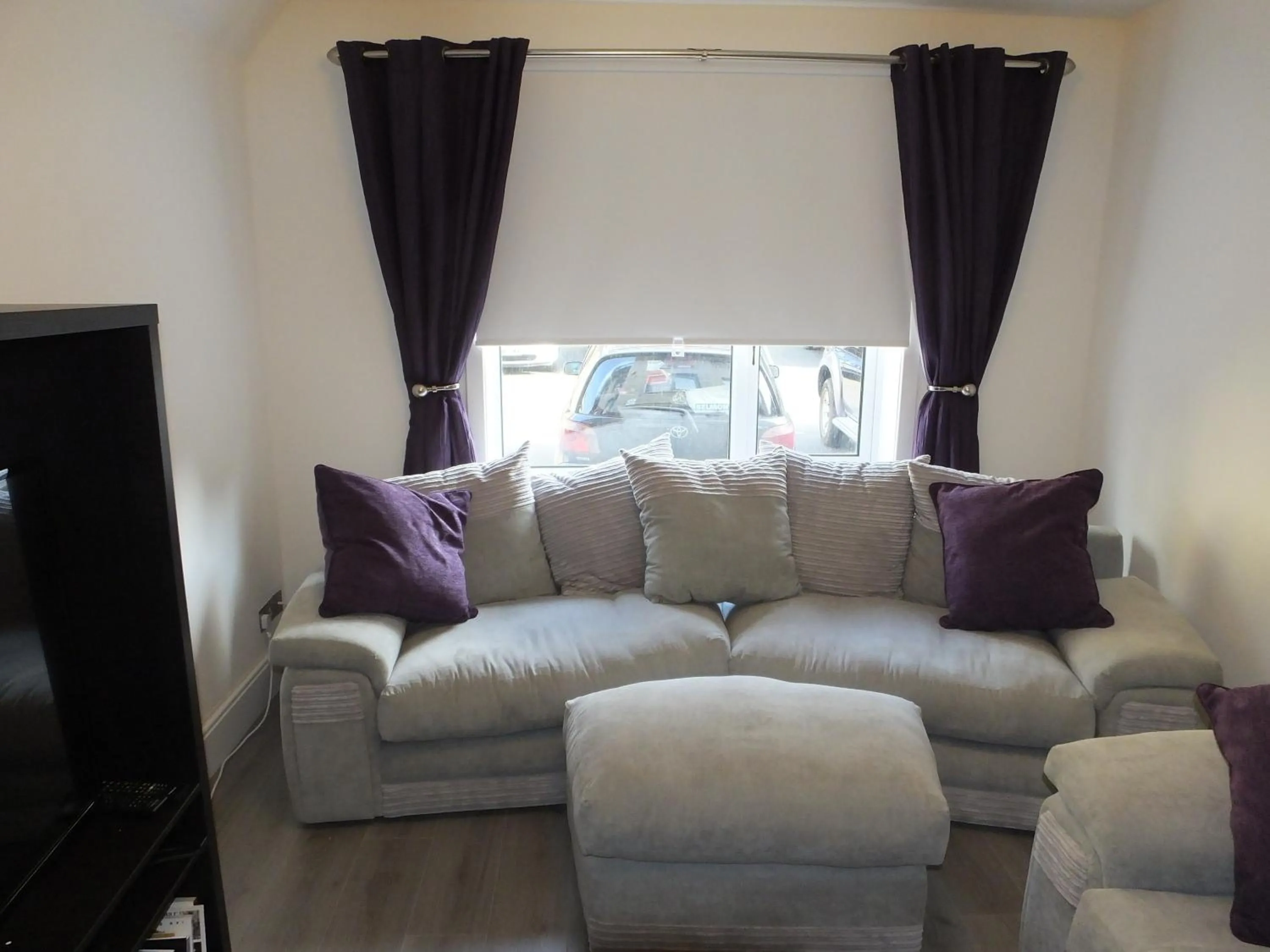 Property building in Lochrin Apartments by Edinburgh City Apartments
