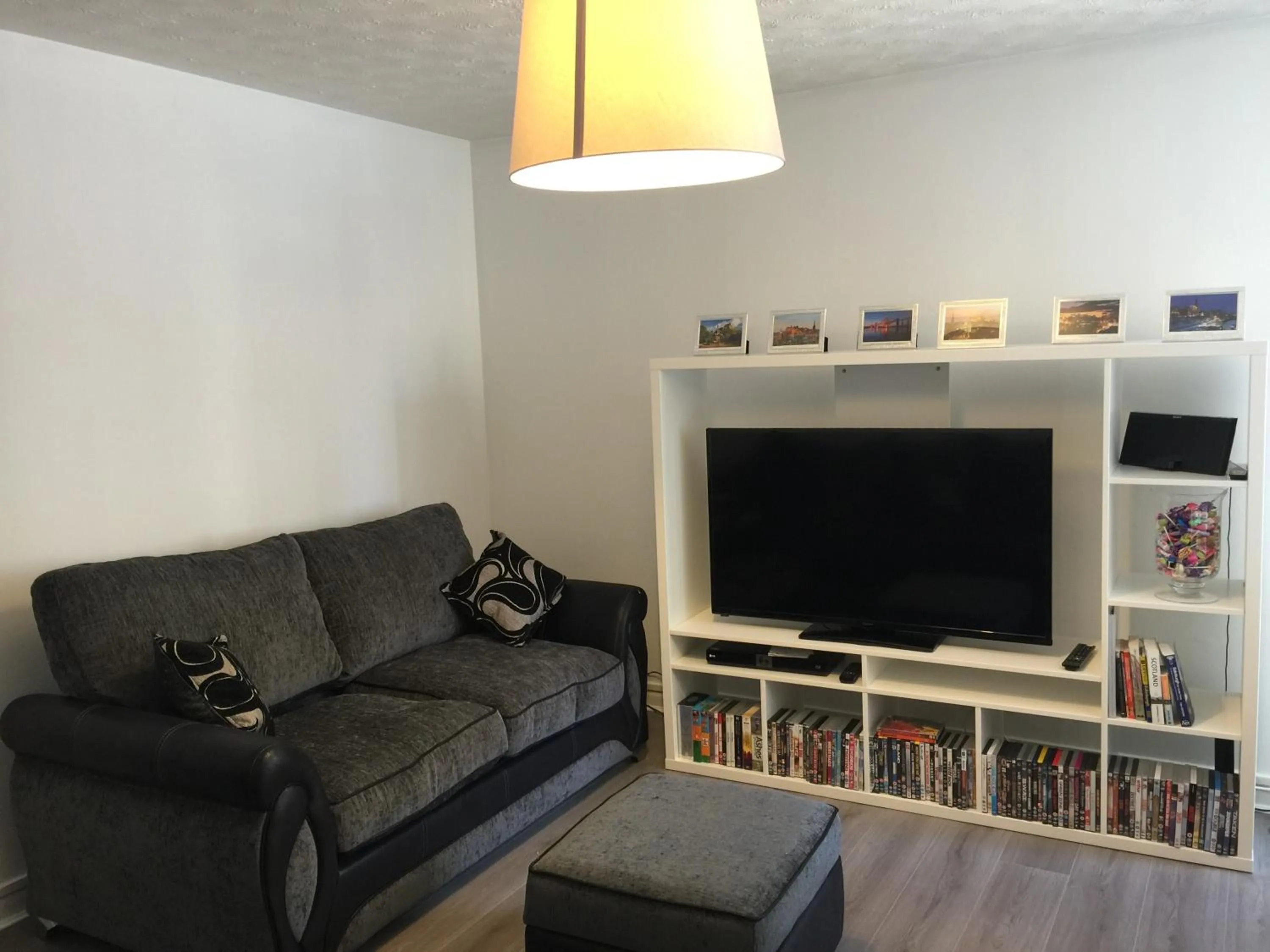 TV and multimedia in Lochrin Apartments by Edinburgh City Apartments