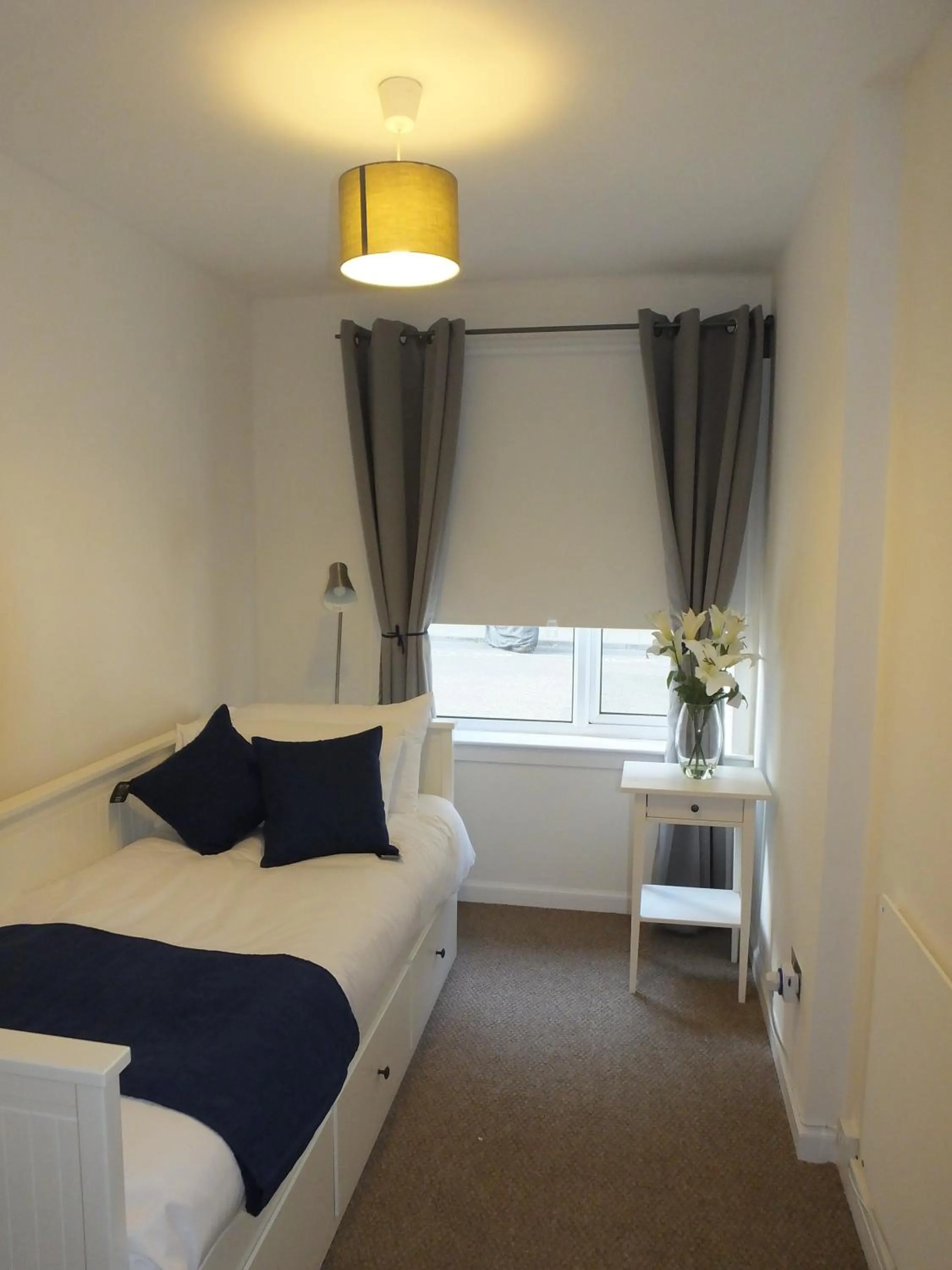 Bed in Lochrin Apartments by Edinburgh City Apartments
