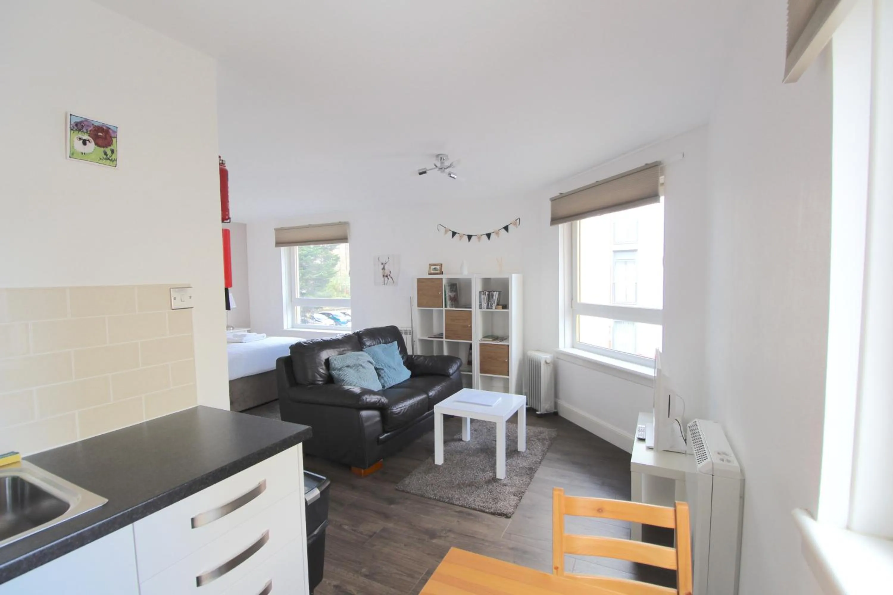 Living room in Lochrin Apartments by Edinburgh City Apartments